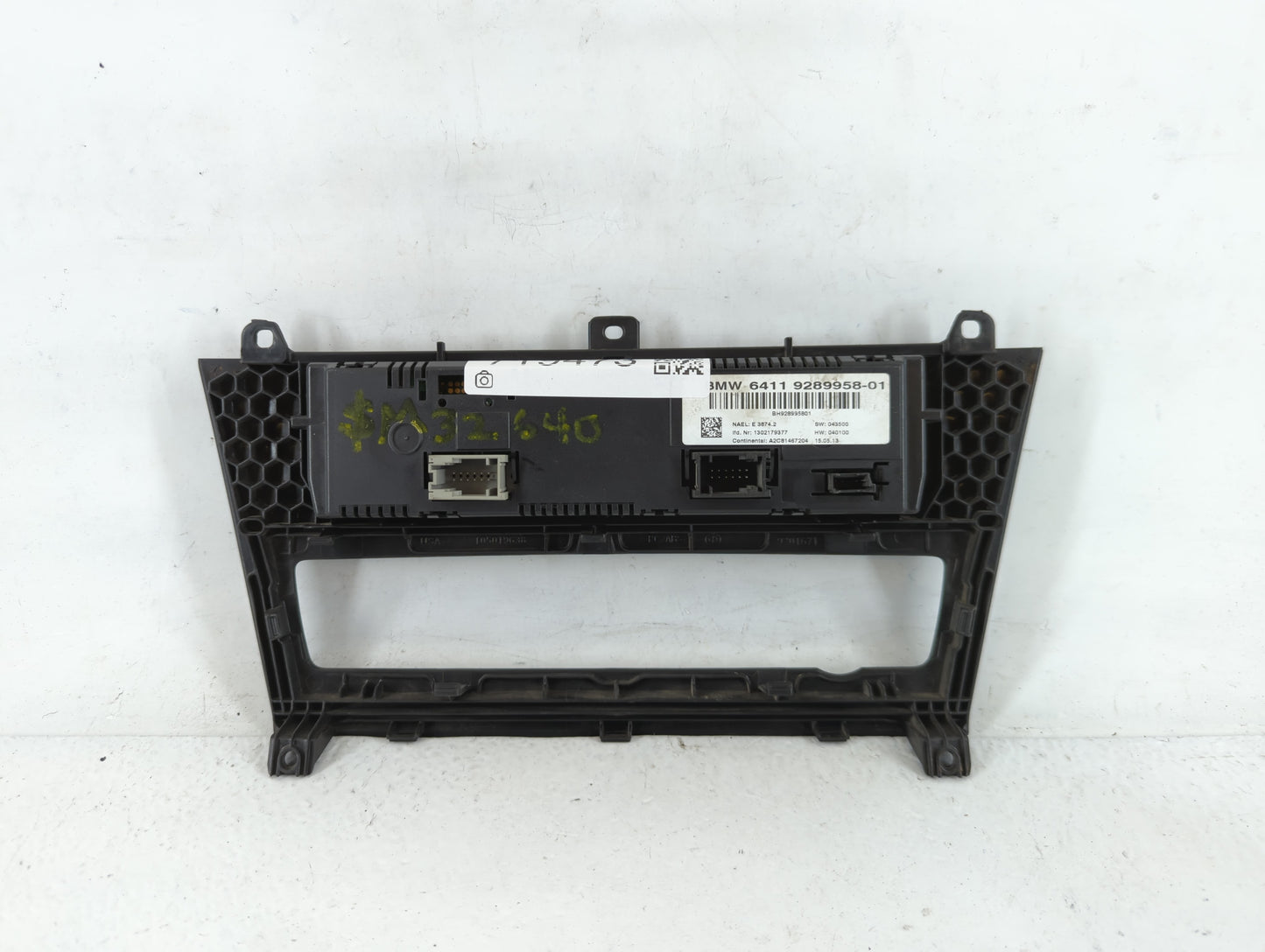 2013-2014 Bmw X3 Climate Control Module Temperature AC/Heater Replacement P/N:6411 9289958-01 Fits Fits 2013 2014 OEM Used A