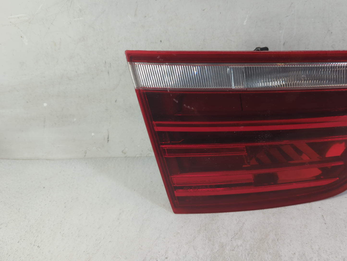 2014 Bmw X3 Tail Light Assembly Driver Left OEM P/N:470036 470031/LH, 7217300-12 Fits OEM Used Auto Parts - Oemusedautoparts