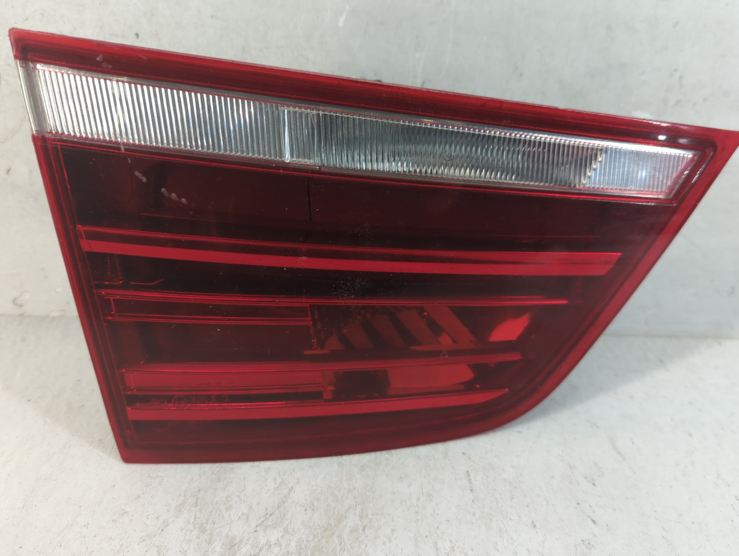 2014 Bmw X3 Tail Light Assembly Driver Left OEM P/N:470036 470031/LH, 7217300-12 Fits OEM Used Auto Parts - Oemusedautoparts
