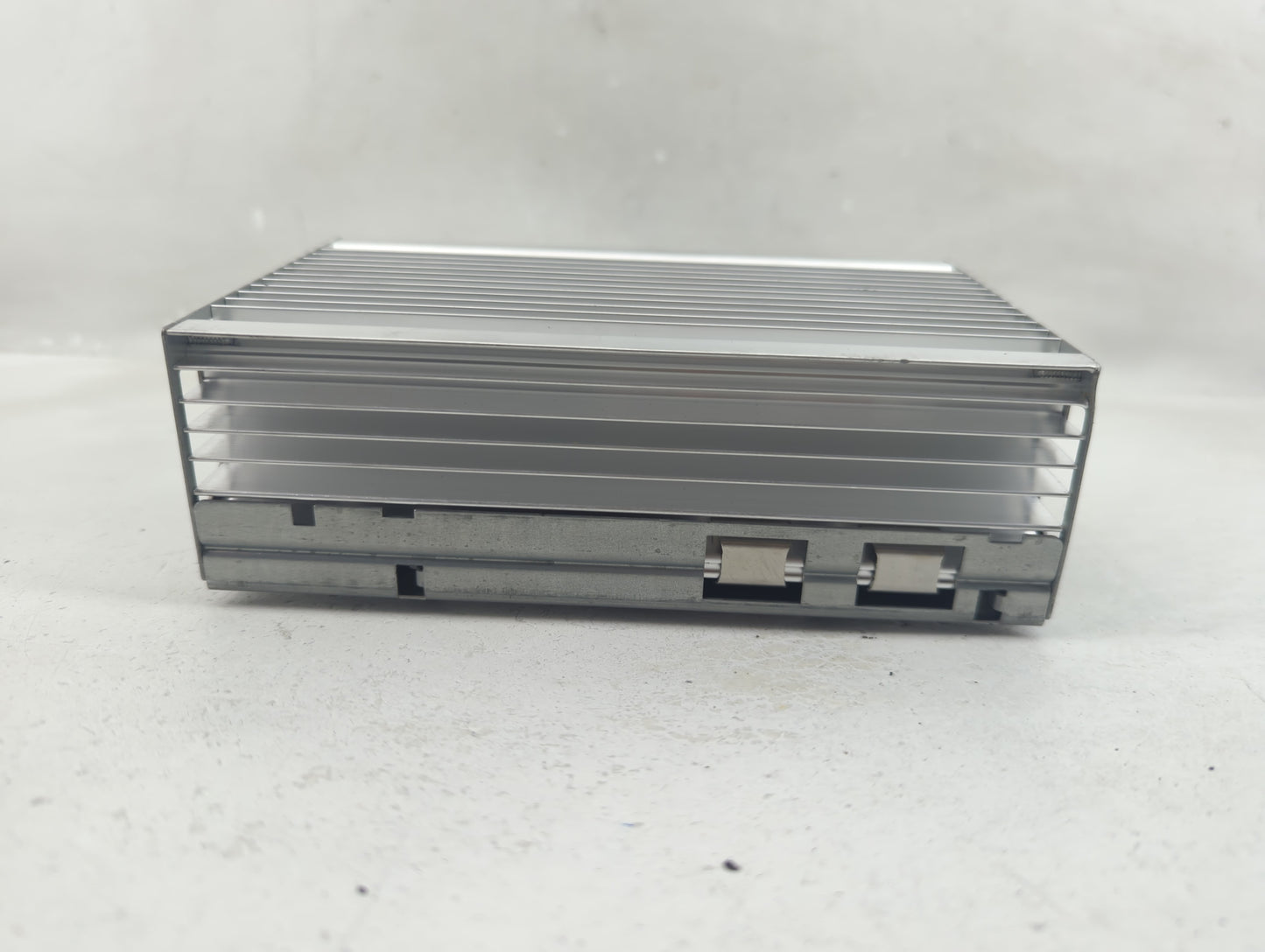 2014-2018 Bmw X5 Radio AM FM Cd Player Receiver Replacement P/N:9321075 Fits Fits 2014 2015 2016 2017 2018 2019 OEM Used Aut