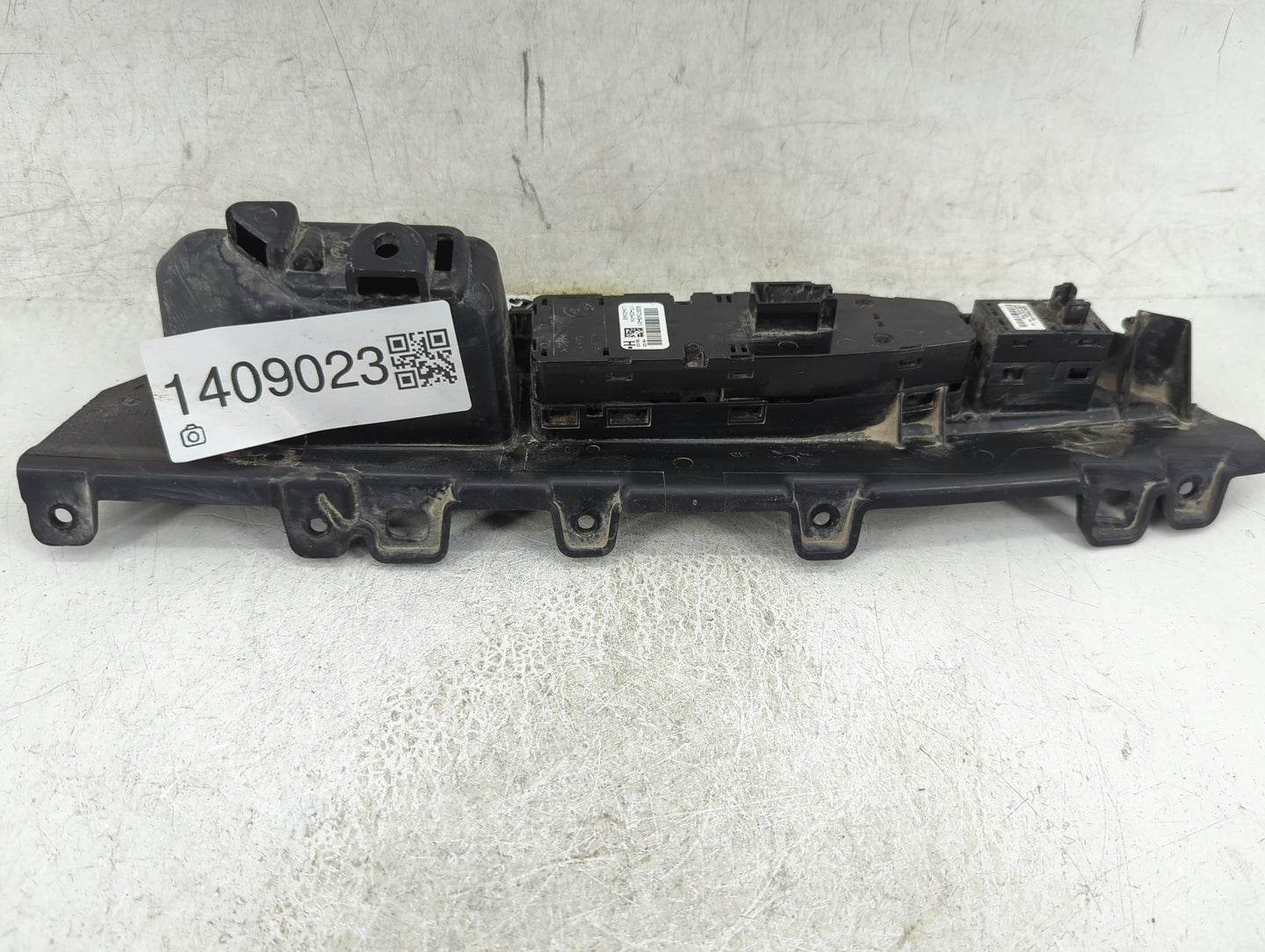 2014-2018 Bmw X5 Master Power Window Switch Replacement Driver Side Left P/N:9297349-01 Fits Fits 2014 2015 2016 2017 2018 2