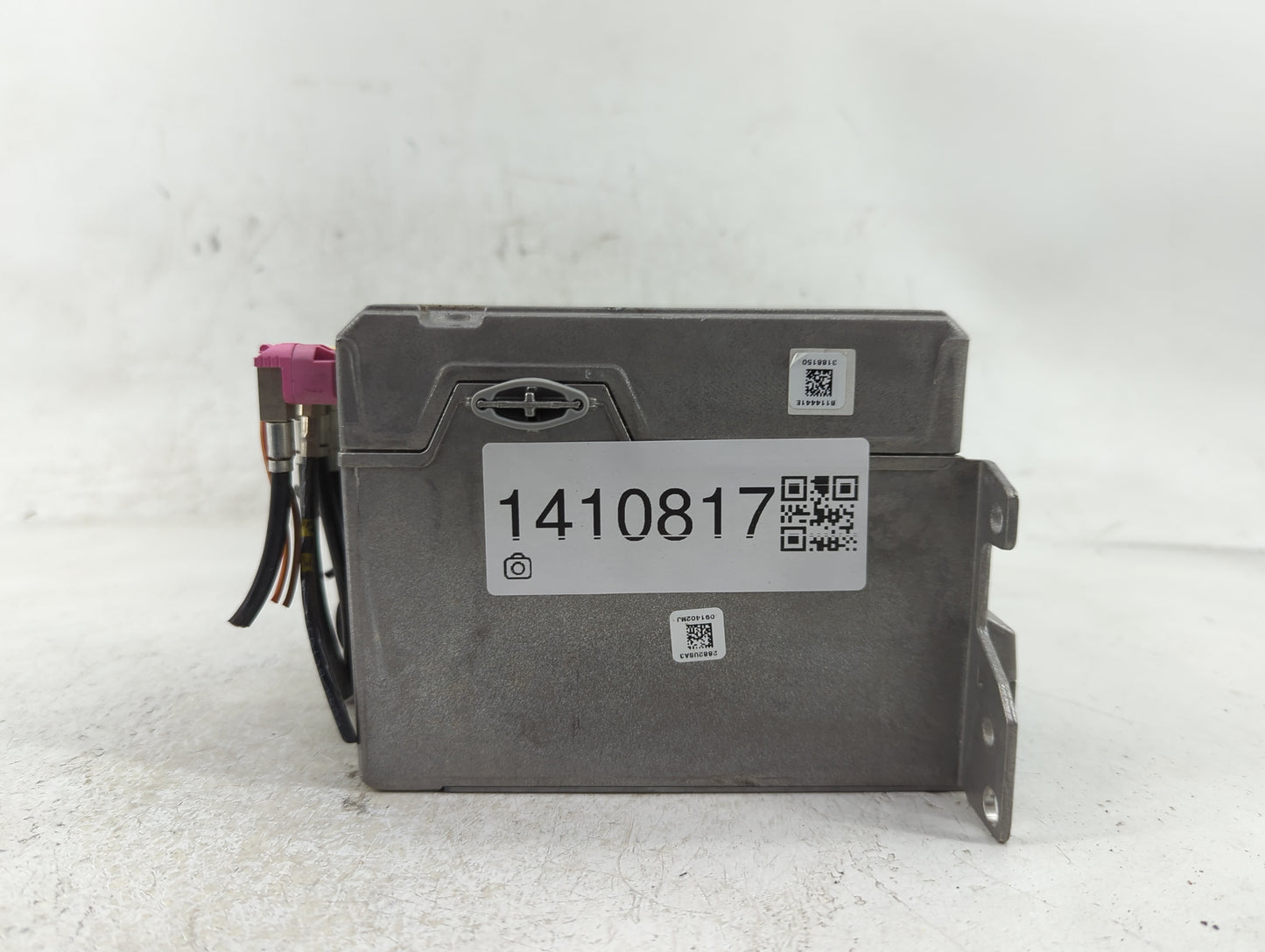 2014-2016 Bmw X5 Radio AM FM Cd Player Receiver Replacement P/N:935168201 Fits Fits 2014 2015 2016 2017 OEM Used Auto Parts 