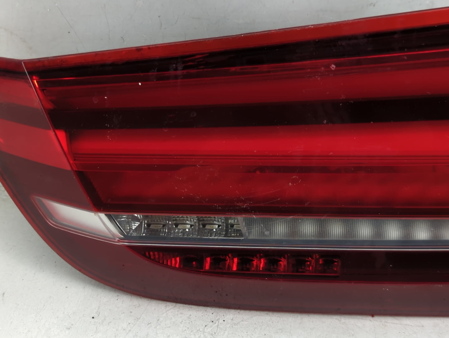 2014-2018 Bmw X5 Tail Light Assembly Passenger Right OEM P/N:011 298 Fits Fits 2014 2015 2016 2017 2018 OEM Used Auto Parts 