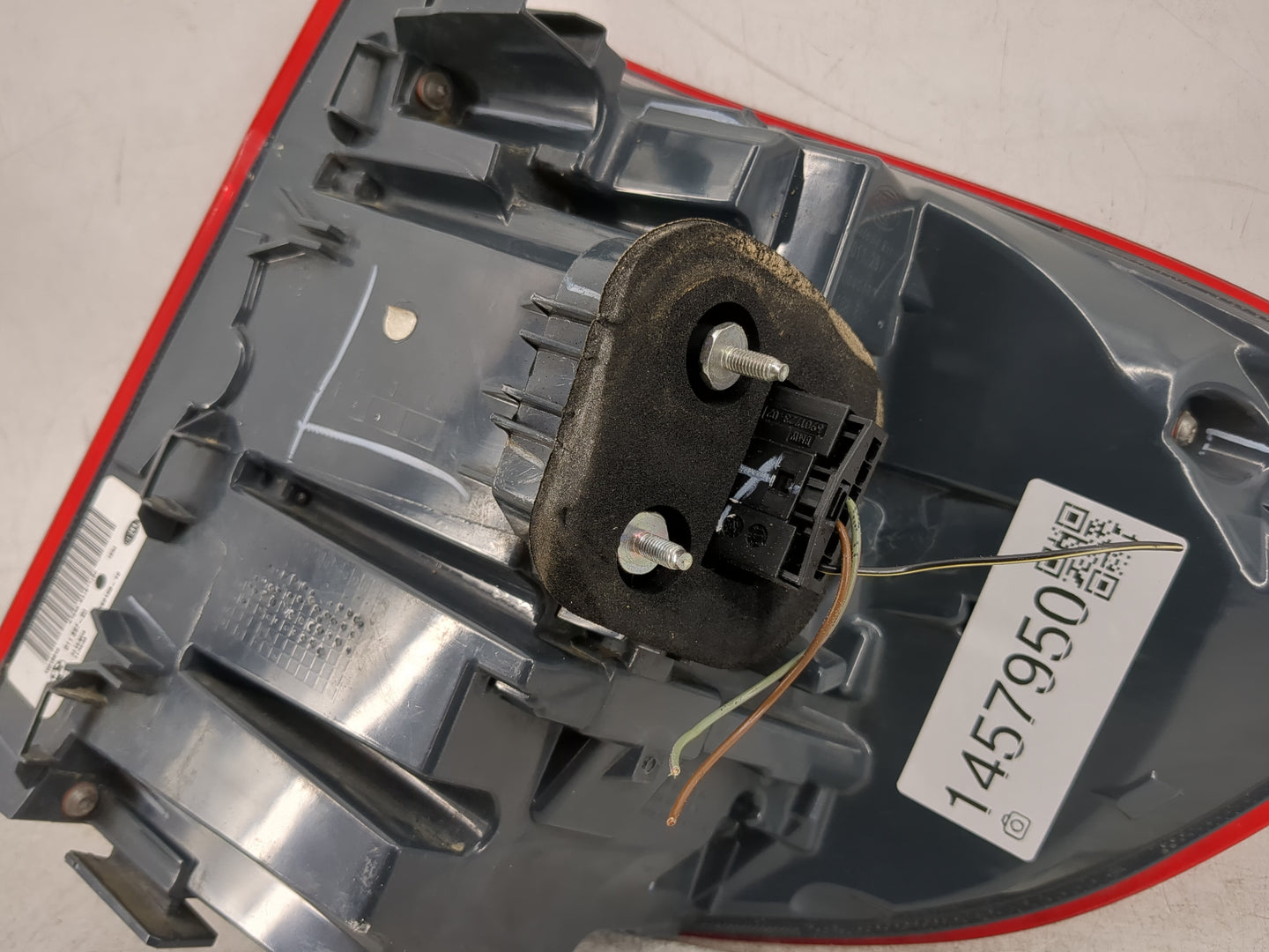 2014-2018 Bmw X5 Tail Light Assembly Driver Left OEM P/N:011 297 -03 Fits Fits 2014 2015 2016 2017 2018 OEM Used Auto Parts 