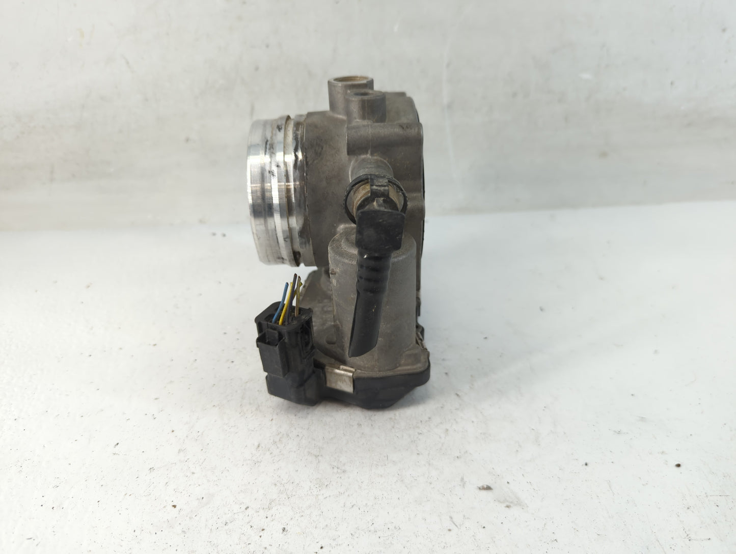 2011-2018 Bmw X5 Throttle Body P/N:A2C83004100 1354 7597871-03 Fits Fits 2010 2011 2012 2013 2014 2015 2016 2017 2018 2019 2