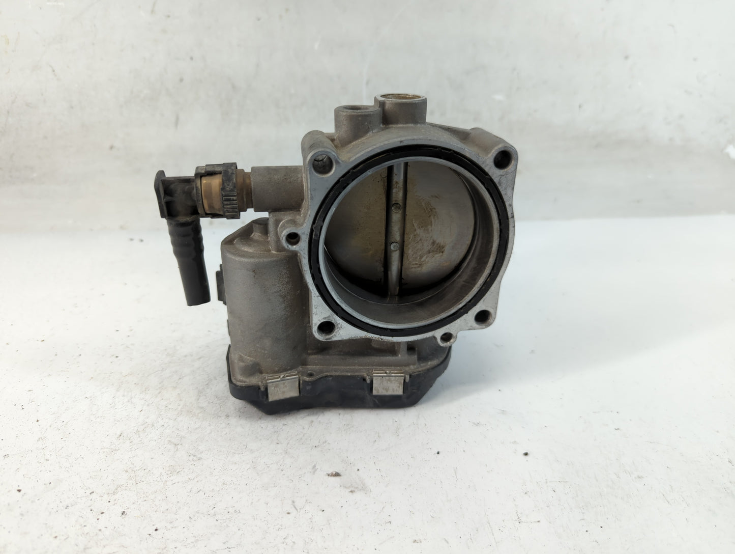 2011-2018 Bmw X5 Throttle Body P/N:A2C83004100 1354 7597871-03 Fits Fits 2010 2011 2012 2013 2014 2015 2016 2017 2018 2019 2