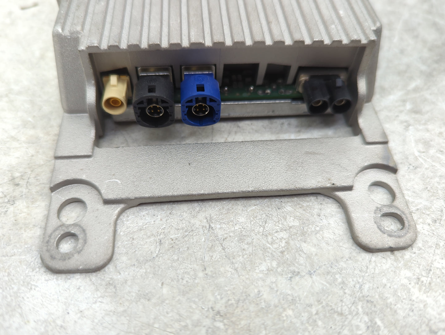 2012-2014 Bmw X6 Telematics Control Module - Oemusedautoparts1.com