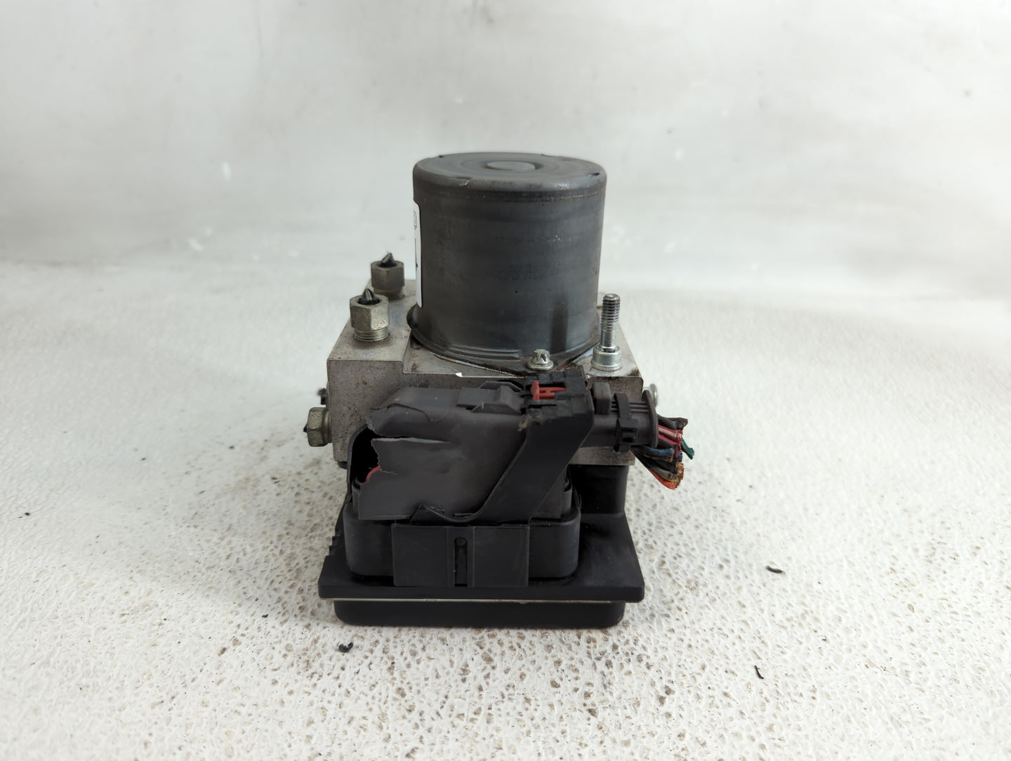 2012-2017 Buick Enclave ABS Pump Control Module Replacement P/N:0 265 252 455 Fits Fits 2012 2013 2014 2015 2016 2017 OEM Us