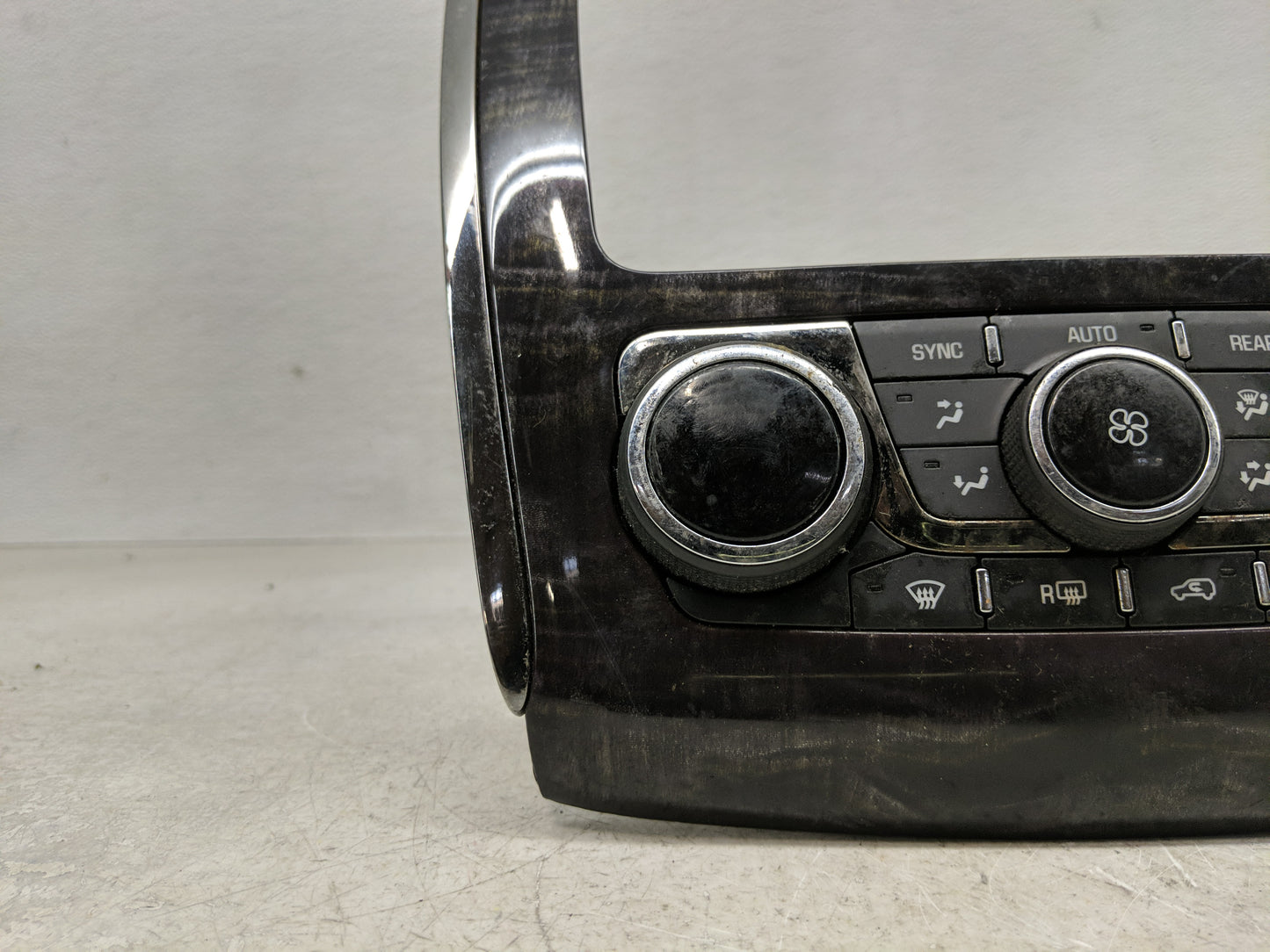 2013-2017 Buick Enclave Climate Control Module Temperature AC/Heater Replacement P/N:23251328 23158335 Fits OEM Used Auto Pa