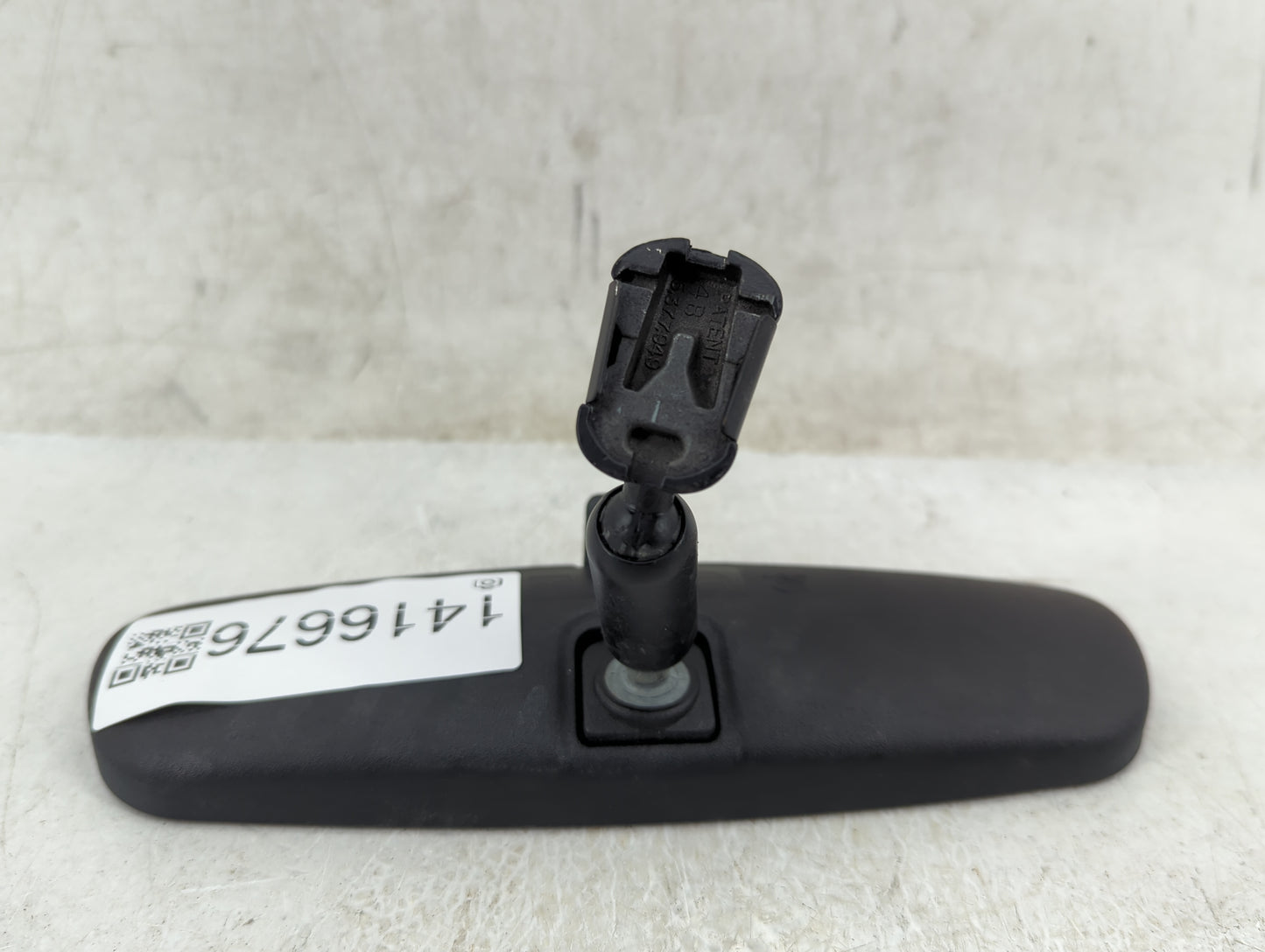 2009-2017 Buick Enclave Interior Rear View Mirror Replacement OEM P/N:A048070 Fits OEM Used Auto Parts - Oemusedautoparts1.c