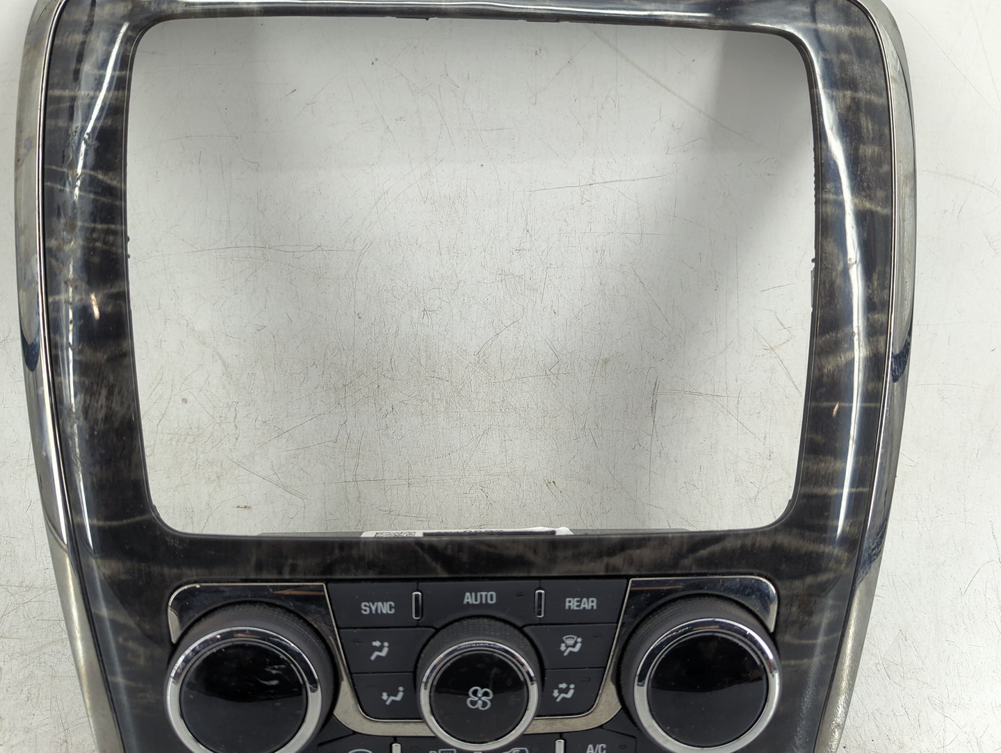 2008-2016 Buick Enclave Climate Control Module Temperature AC/Heater Replacement P/N:23140662 Fits OEM Used Auto Parts - Oem