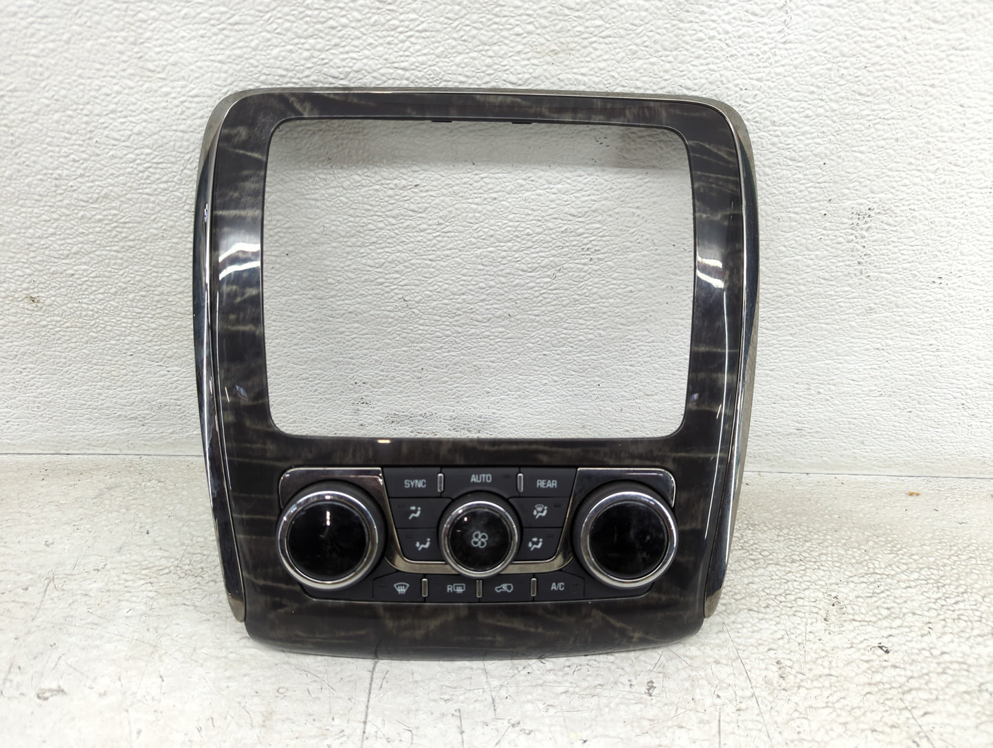 2013-2017 Buick Enclave Climate Control Module Temperature AC/Heater Replacement P/N:147589501 23140662 Fits OEM Used Auto P