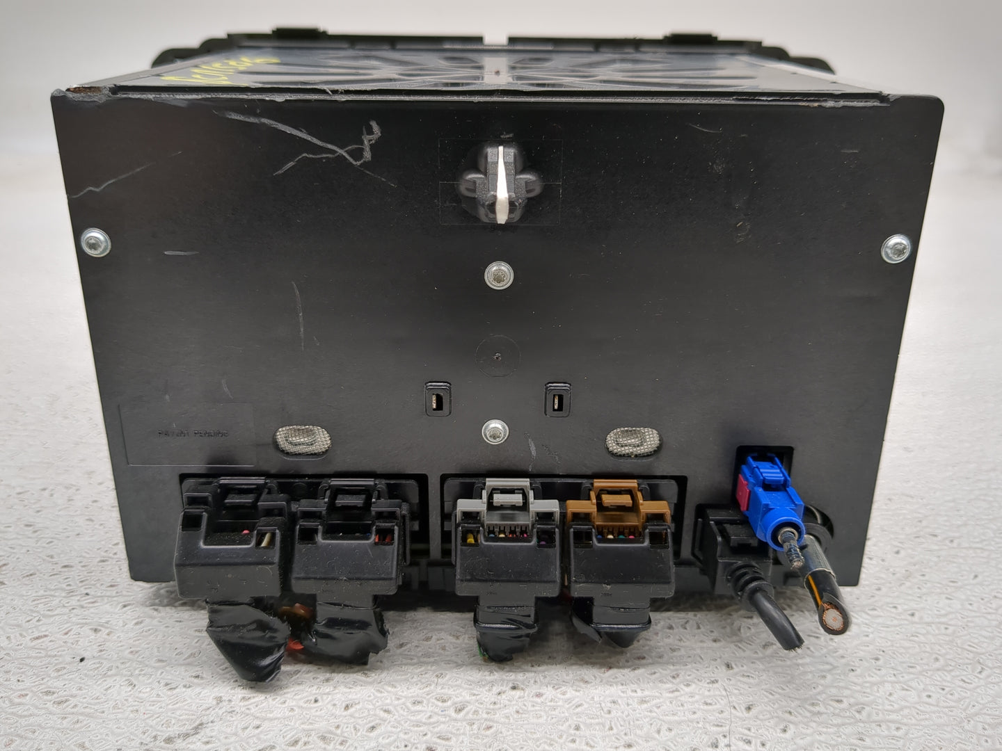2013-2014 Buick Enclave Radio AM FM Cd Player Receiver Replacement P/N:23193690 Fits Fits 2013 2014 OEM Used Auto Parts - Oe