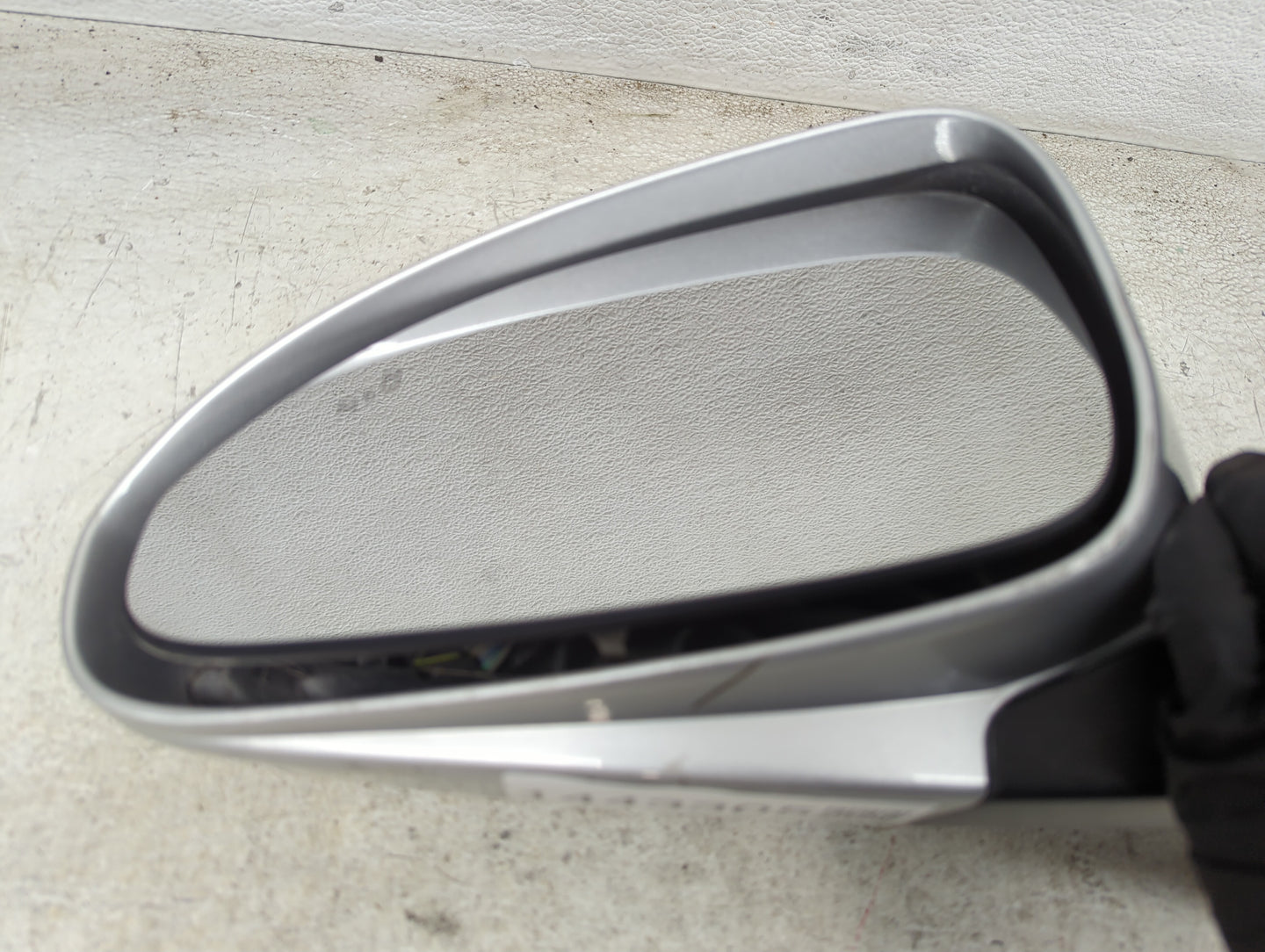 2013-2017 Buick Enclave Driver Side View Mirror - Left Door Mirror OEM Used - Oemusedautoparts1.com