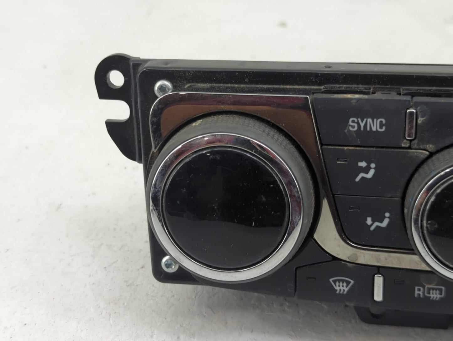 2013-2017 Buick Enclave Climate Control Module Temperature AC/Heater Replacement P/N:23140662 3239800000000X Fits OEM Used A