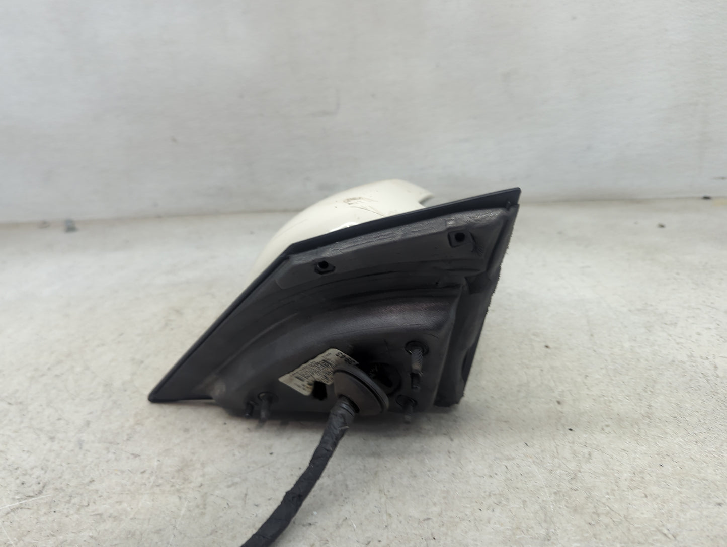 2013-2017 Buick Enclave Driver Side View Mirror - Left Door Mirror OEM Used - Oemusedautoparts1.com