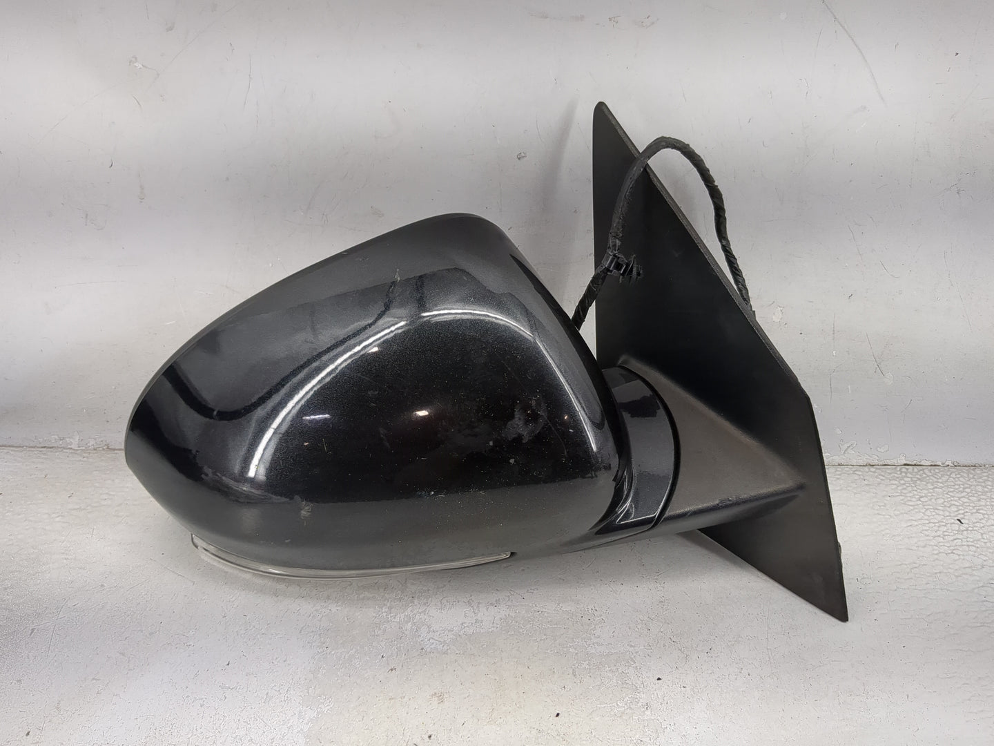 2008-2017 Buick Enclave Passenger Side View Mirror - Right Door Mirror OEM Used - Oemusedautoparts1.com