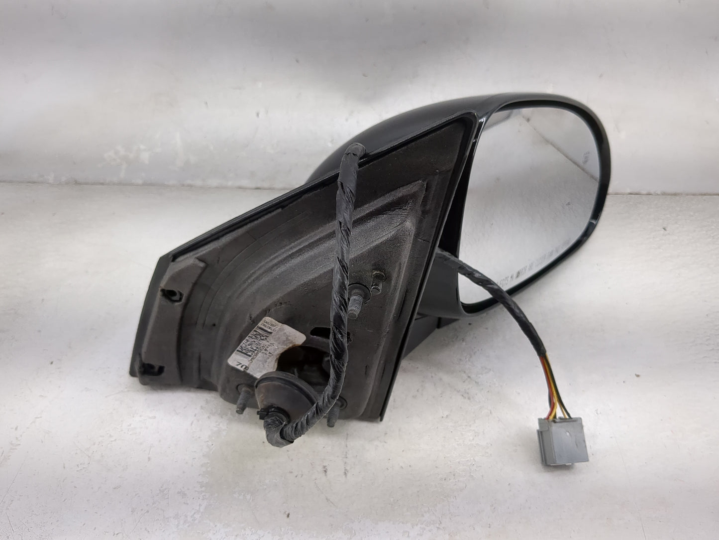 2008-2017 Buick Enclave Passenger Side View Mirror - Right Door Mirror OEM Used - Oemusedautoparts1.com