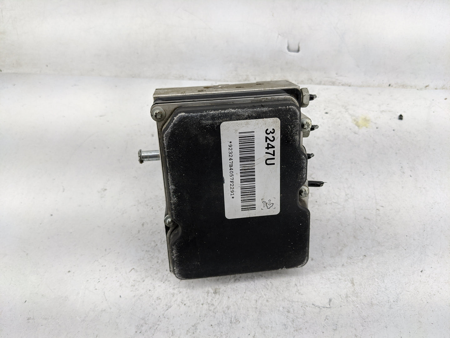 2012-2017 Buick Enclave ABS Pump Control Module Replacement P/N:0265252455 2289324-7 Fits Fits 2012 2013 2014 2015 2016 2017