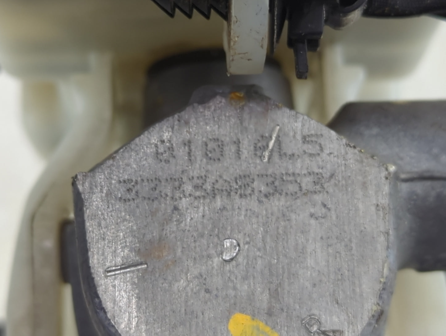 2009-2017 Buick Enclave Brake Master Cylinder 1490397 - Oemusedautoparts1.com