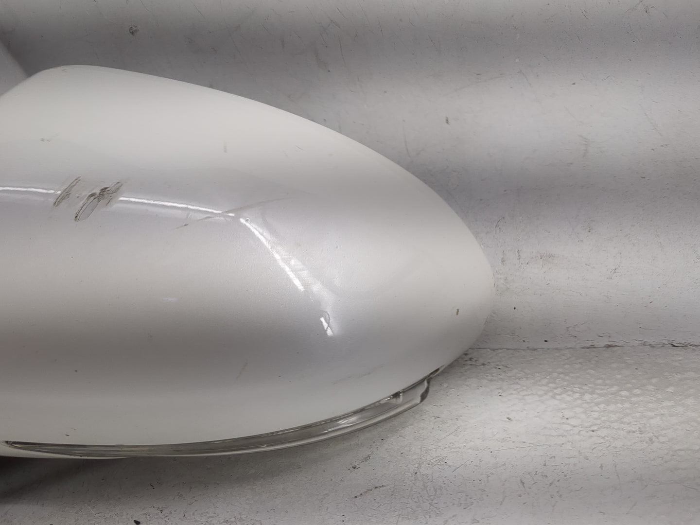 2013-2017 Buick Enclave Driver Side View Mirror - Left Door Mirror OEM Used - Oemusedautoparts1.com