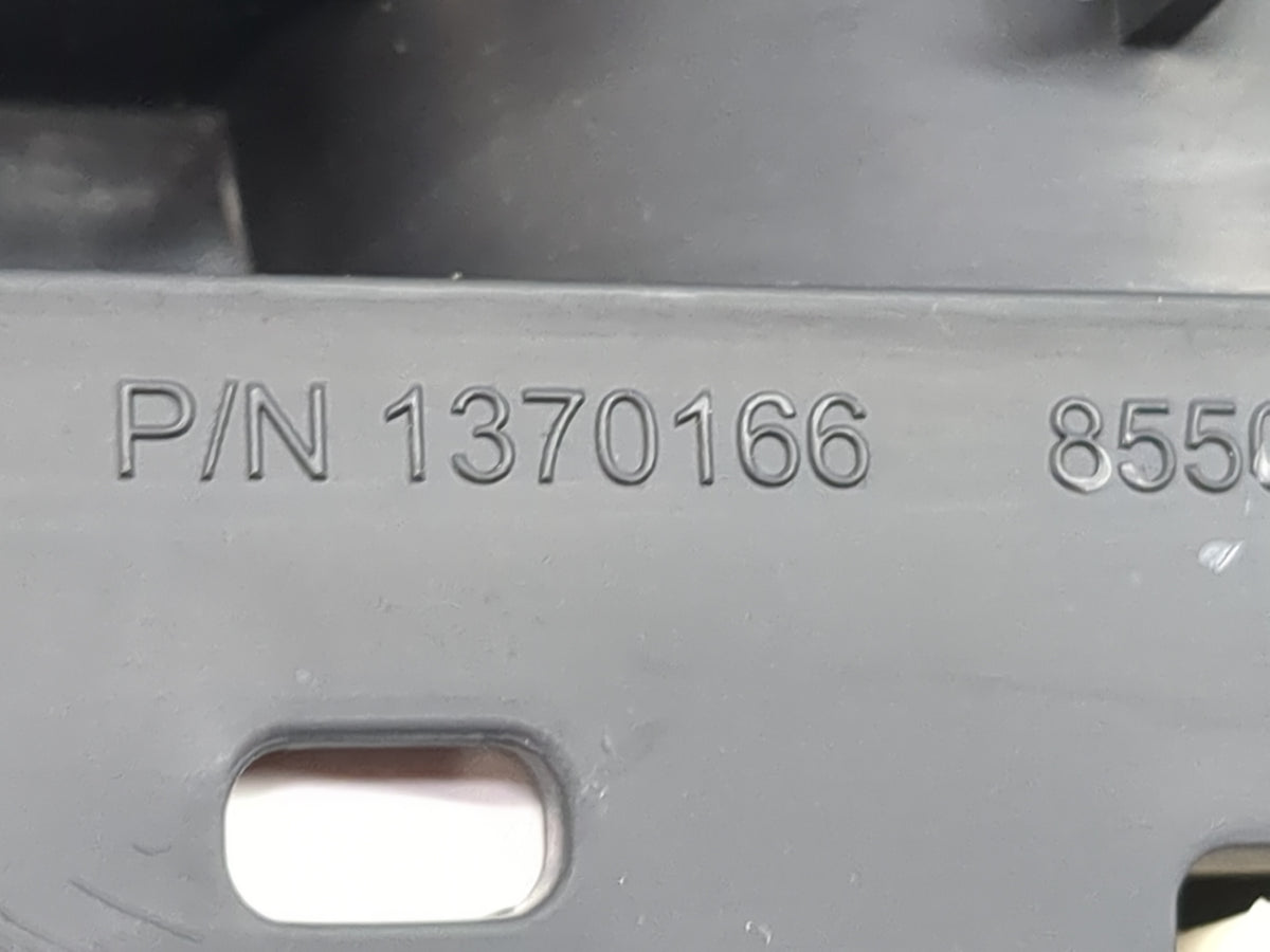 2014-2017 Buick Enclave Instrument Cluster Speedometer Gauges P/N:1370166 Miles: Fits Fits 2014 2015 2016 2017 OEM Used Auto