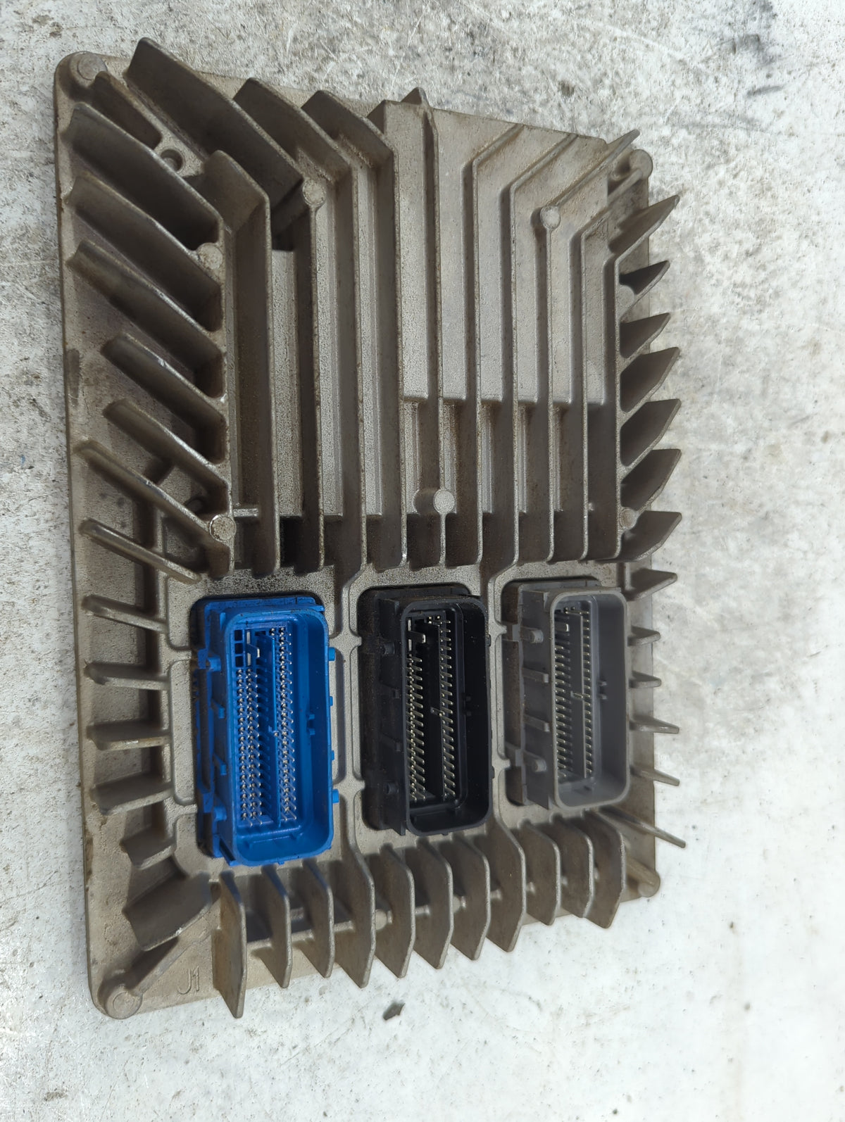 2013-2016 Buick Enclave PCM Engine Control Computer ECU ECM PCU OEM P/N:12653998 12657776 Fits 2013 2014 2015 2016 OEM Used 