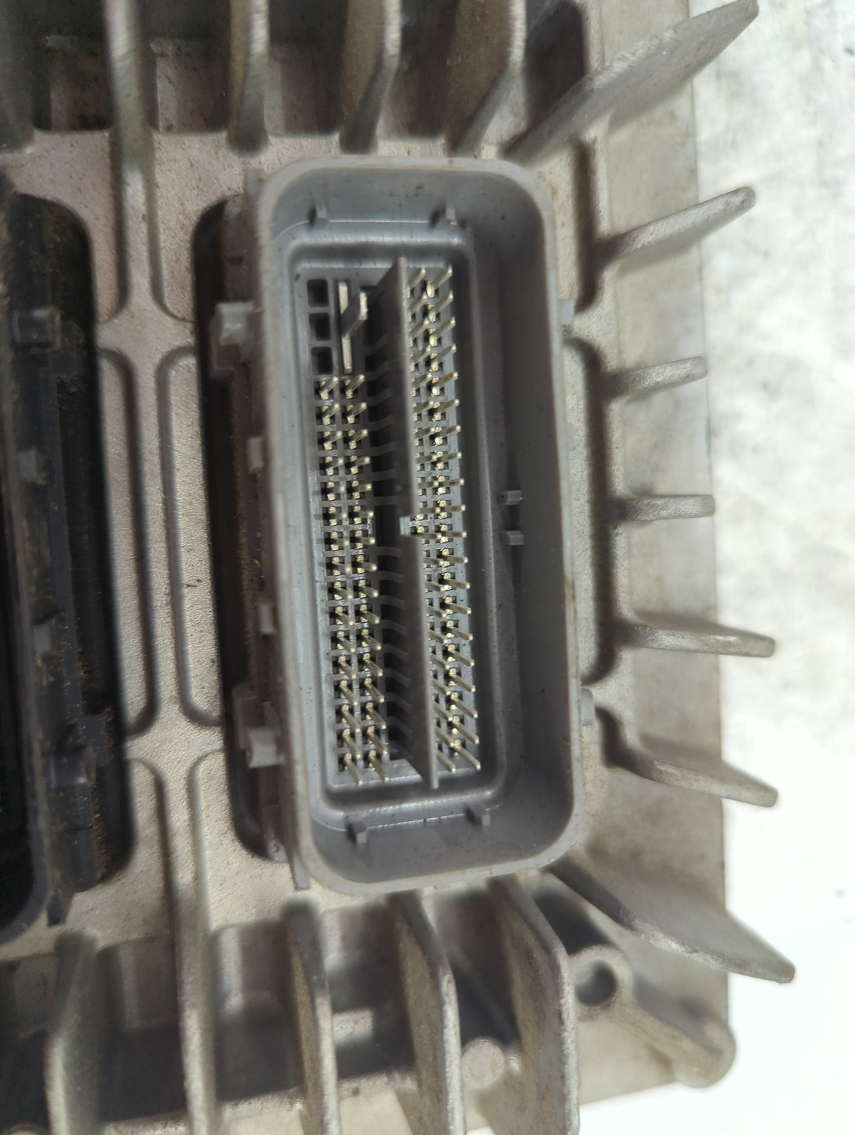 2013-2016 Buick Enclave PCM Engine Control Computer ECU ECM PCU OEM P/N:12653998 12657776 Fits 2013 2014 2015 2016 OEM Used 