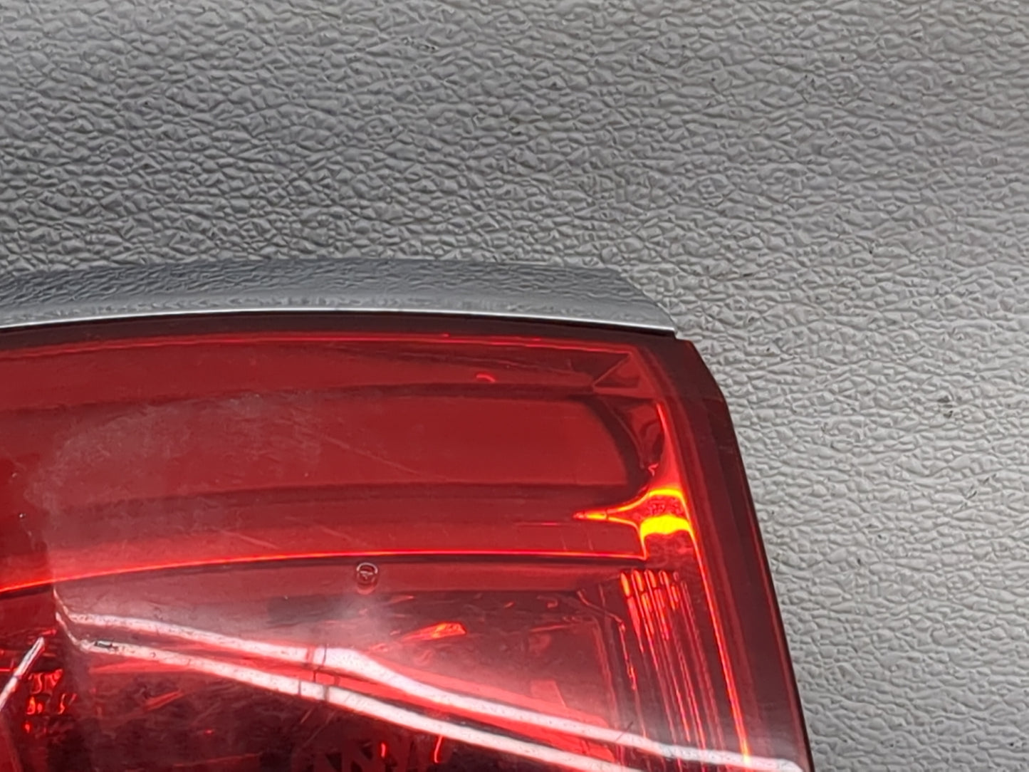 2013-2017 Buick Enclave Tail Light Assembly Driver Left OEM P/N:23507295 Fits Fits 2013 2014 2015 2016 2017 OEM Used Auto Pa