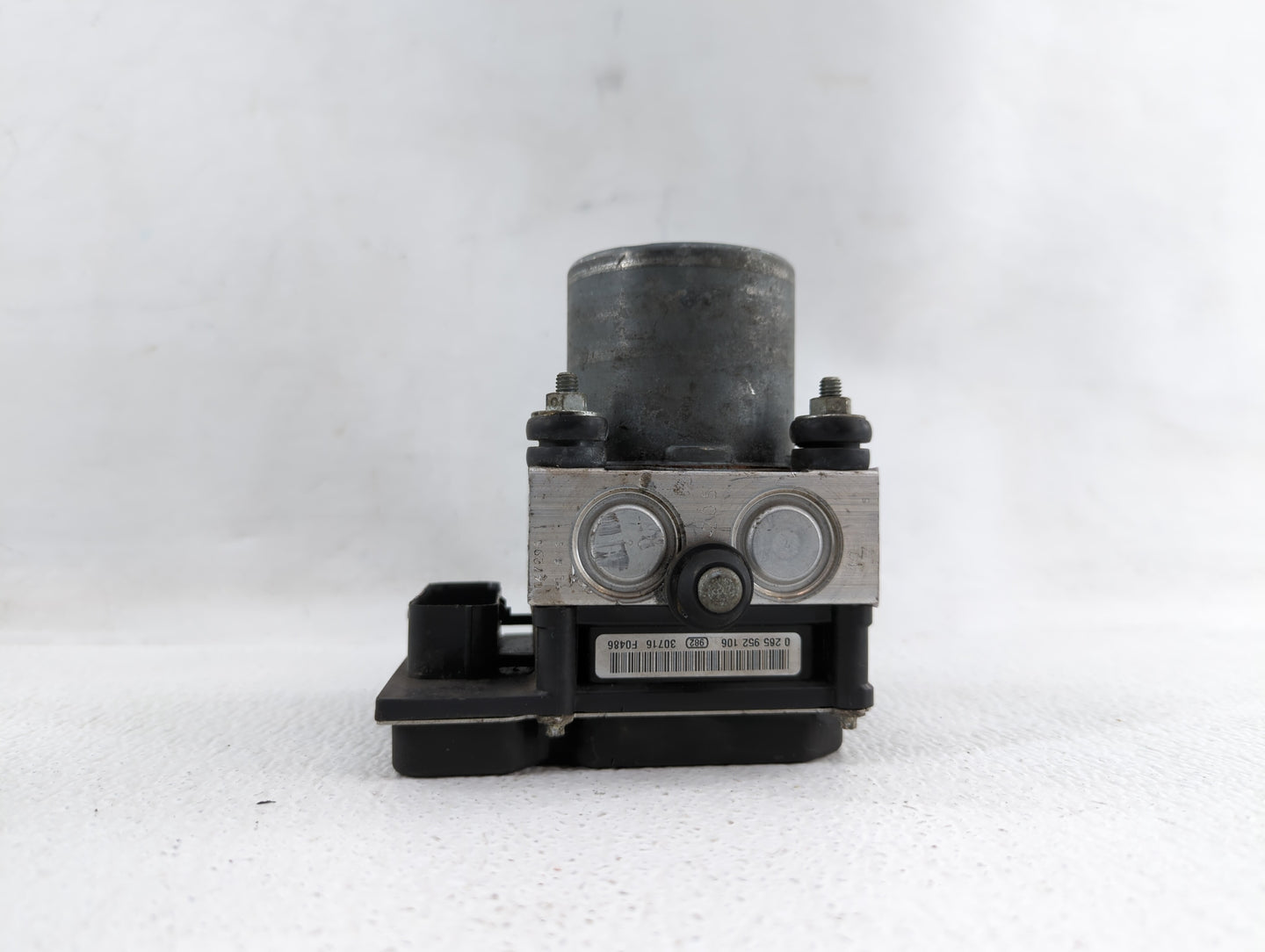 2012-2017 Buick Enclave ABS Pump Control Module Replacement P/N:0 265 951 207 22833248 Fits Fits 2012 2013 2014 2015 2016 20