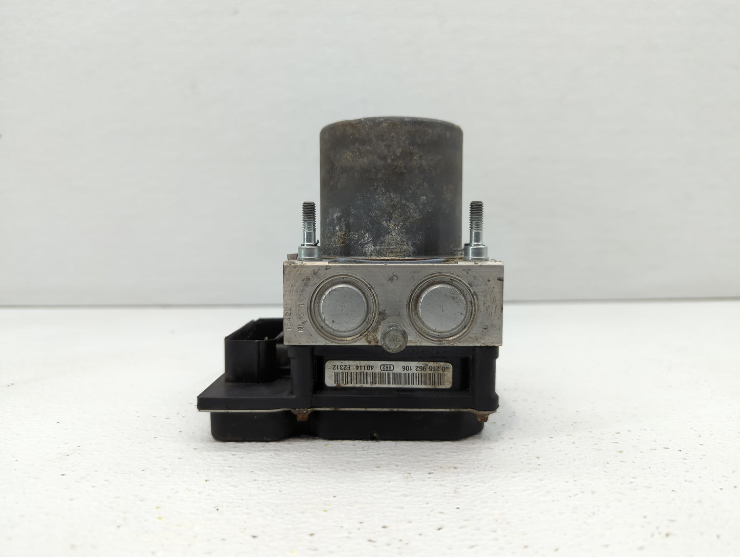 2012-2017 Buick Enclave ABS Pump Control Module Replacement P/N:22912779 23407415 Fits Fits 2012 2013 2014 2015 2016 2017 OE