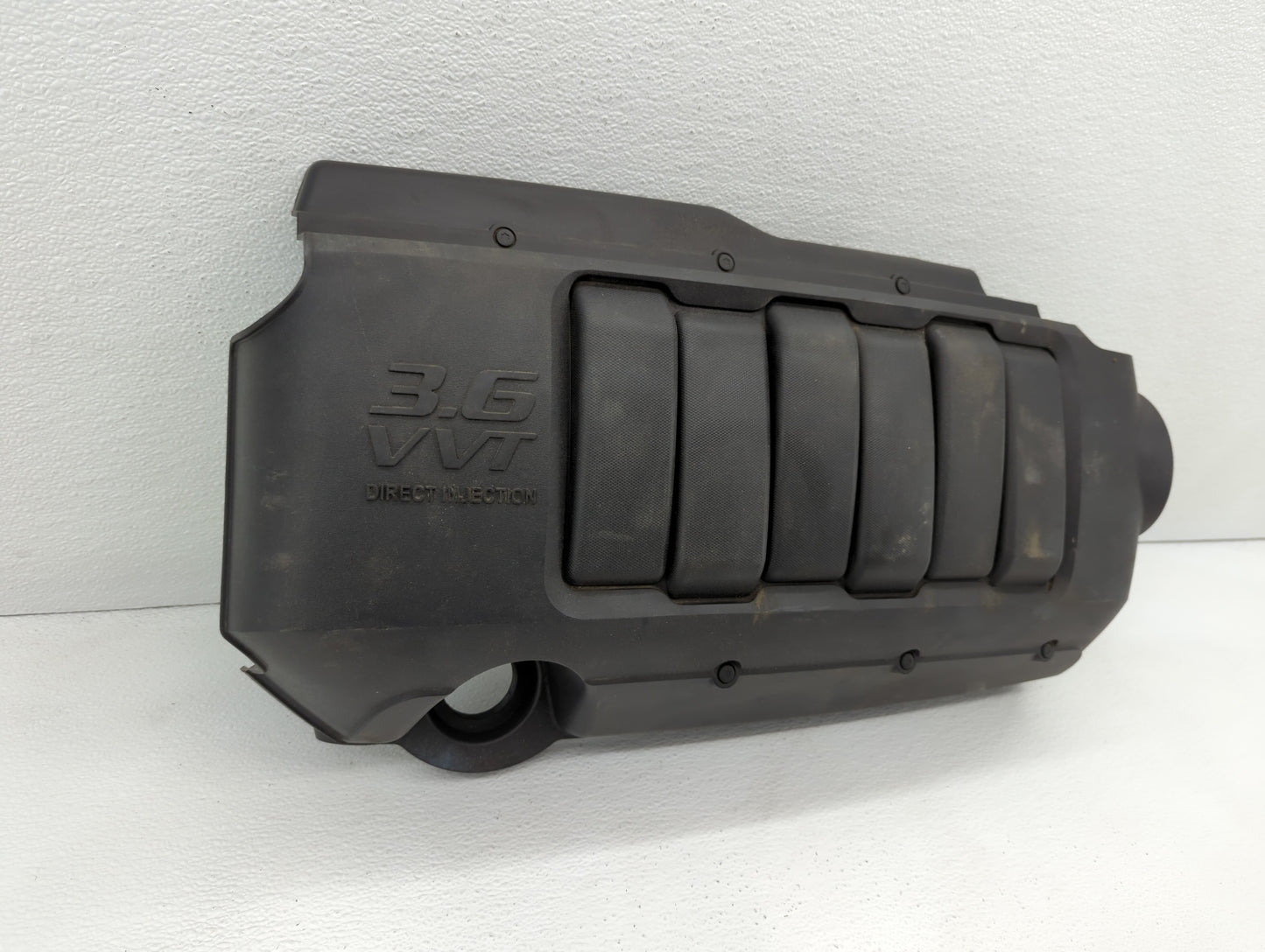 2014 Buick Enclave Engine Cover - Oemusedautoparts1.com
