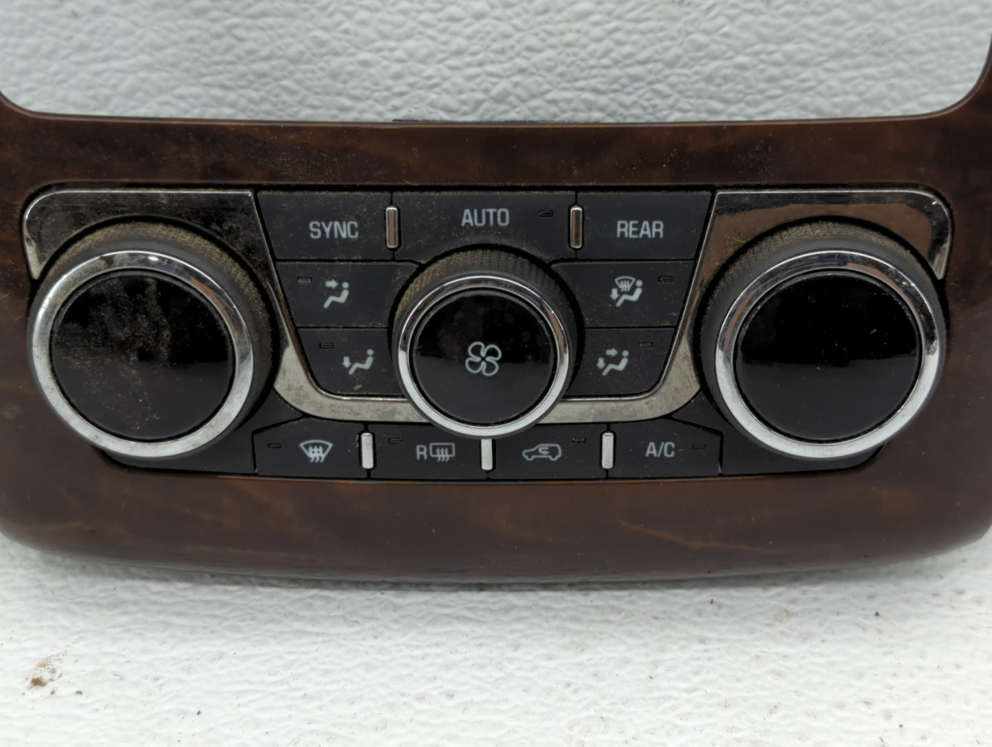 2013-2017 Buick Enclave Climate Control Module Temperature AC/Heater Replacement P/N:23158335 23251328 Fits OEM Used Auto Pa