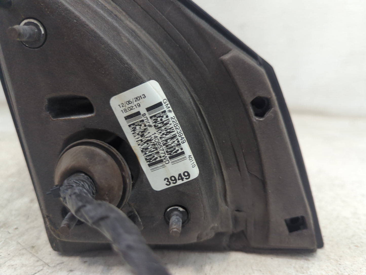 2013-2017 Buick Enclave Driver Side View Mirror - Left Door Mirror OEM Used - Oemusedautoparts1.com