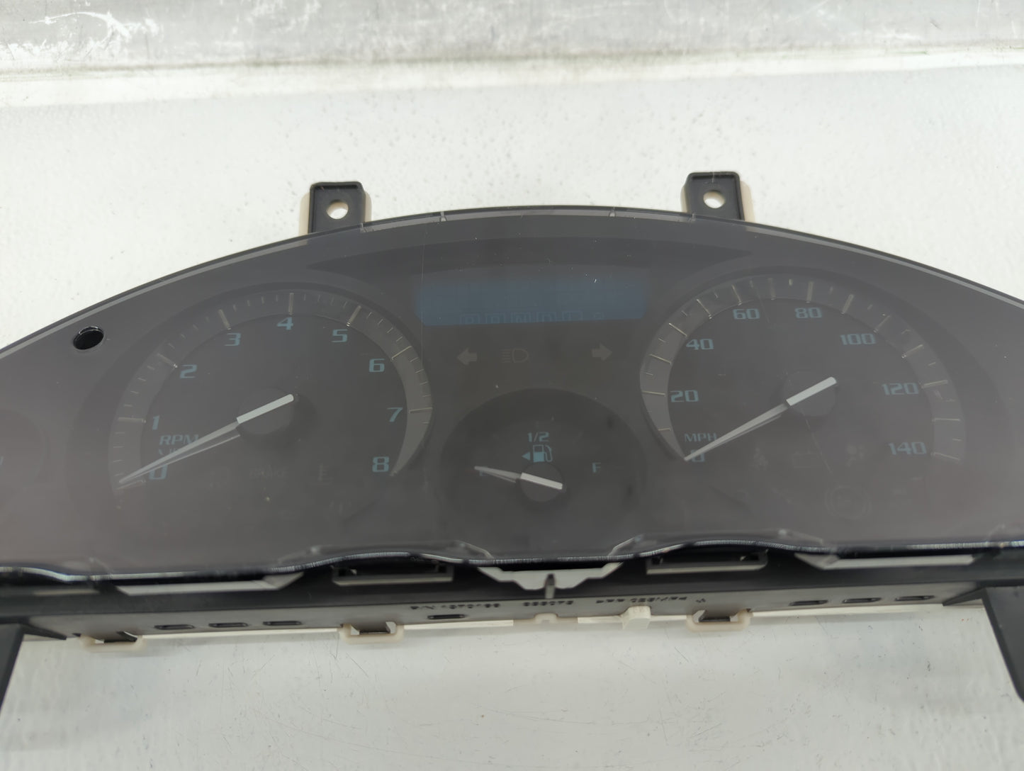 2014-2017 Buick Enclave Instrument Cluster Speedometer Gauges P/N:23172987 Fits Fits 2014 2015 2016 2017 OEM Used Auto Parts