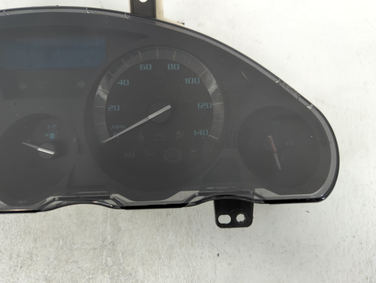 2014-2017 Buick Enclave Instrument Cluster Speedometer Gauges P/N:23172987 2432809 Fits Fits 2014 2015 2016 2017 OEM Used Au