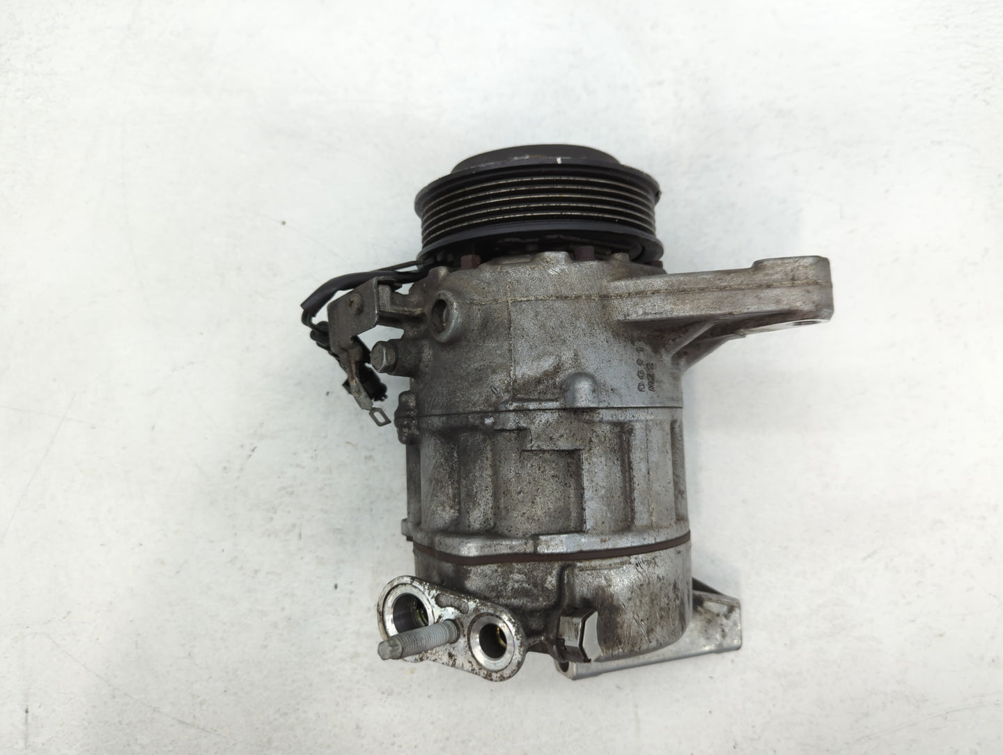 2014 Buick Enclave Alternator Replacement Generator Charging Assembly Engine OEM P/N:03R22812 MC447160-5752, 20965086 Fits O