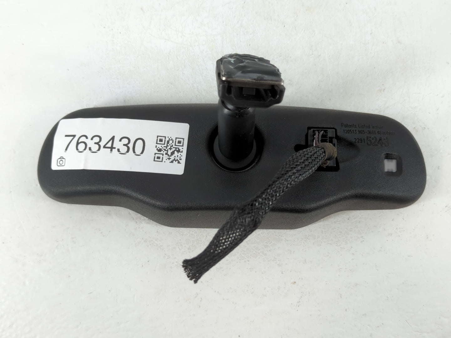 2009-2017 Buick Enclave Interior Rear View Mirror Replacement OEM P/N:22915243 Fits OEM Used Auto Parts - Oemusedautoparts1.