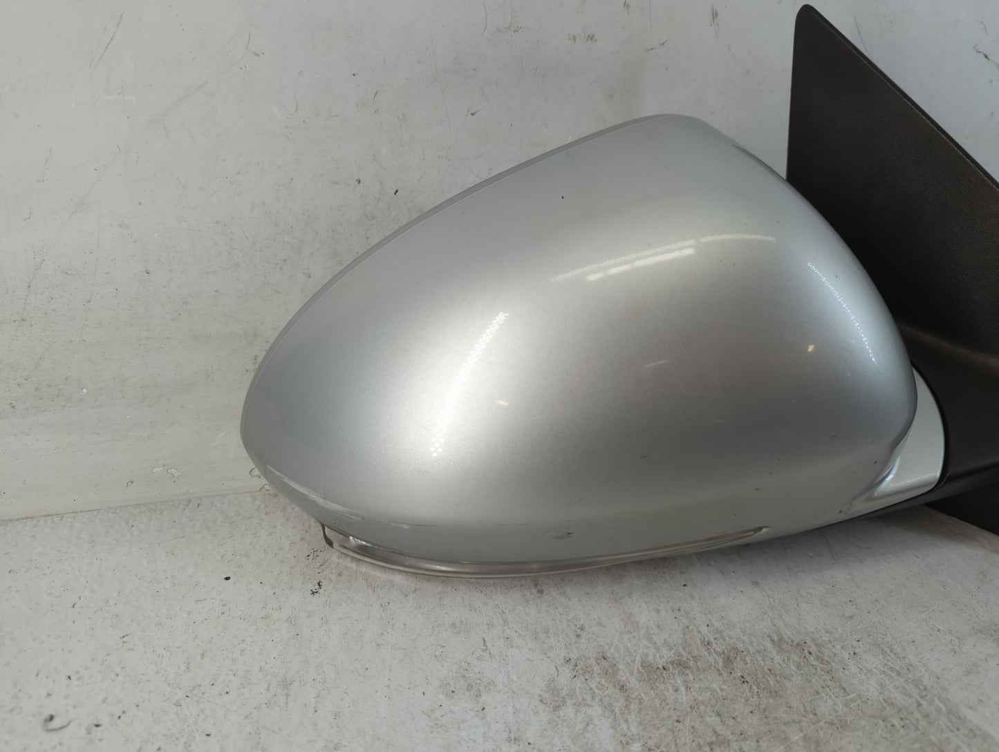 2008-2017 Buick Enclave Passenger Side View Mirror - Right Door Mirror OEM Used - Oemusedautoparts1.com