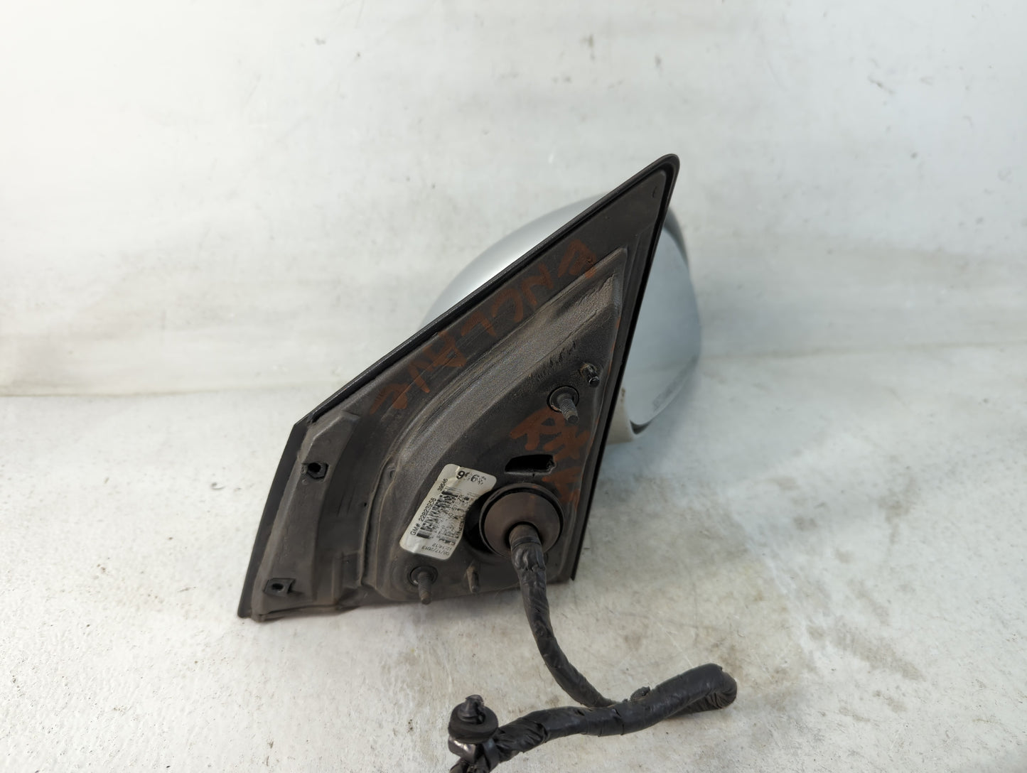 2008-2017 Buick Enclave Passenger Side View Mirror - Right Door Mirror OEM Used - Oemusedautoparts1.com