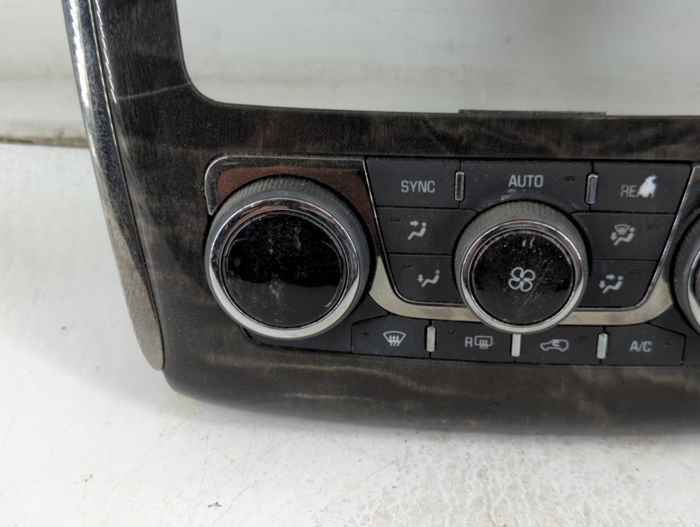 2013-2017 Buick Enclave Climate Control Module Temperature AC/Heater Replacement P/N:23140662 Fits Fits 2013 2014 2015 2016 