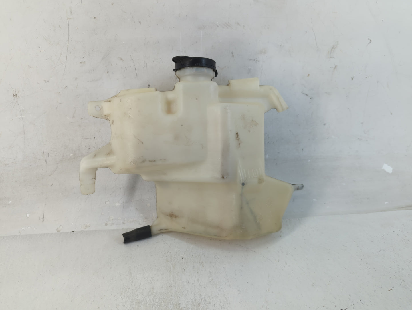2008-2017 Buick Enclave Radiator Coolant Overflow Expansion Tank Bottle 927275 - Oemusedautoparts1.com