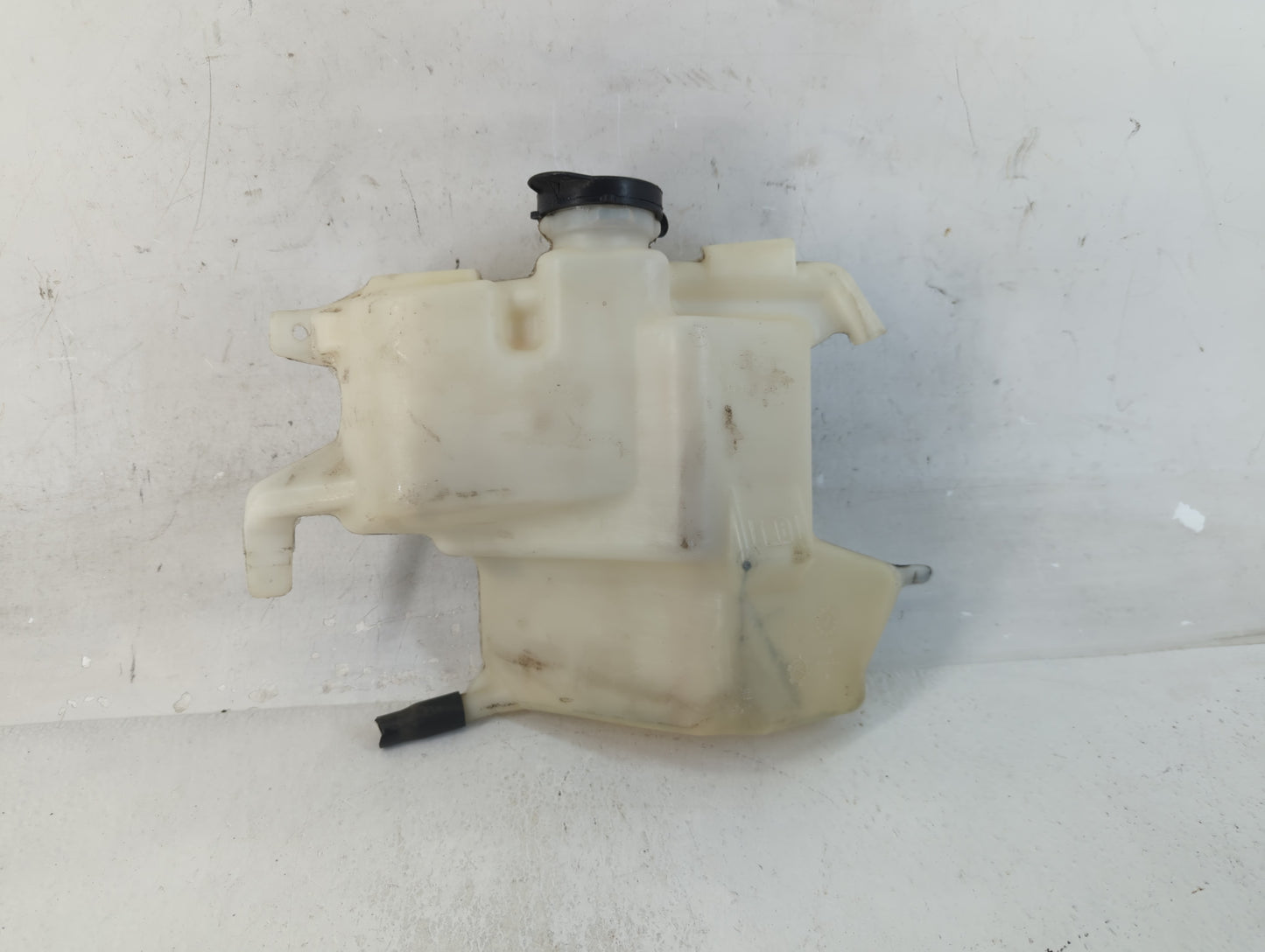 2008-2017 Buick Enclave Radiator Coolant Overflow Expansion Tank Bottle 927275 - Oemusedautoparts1.com