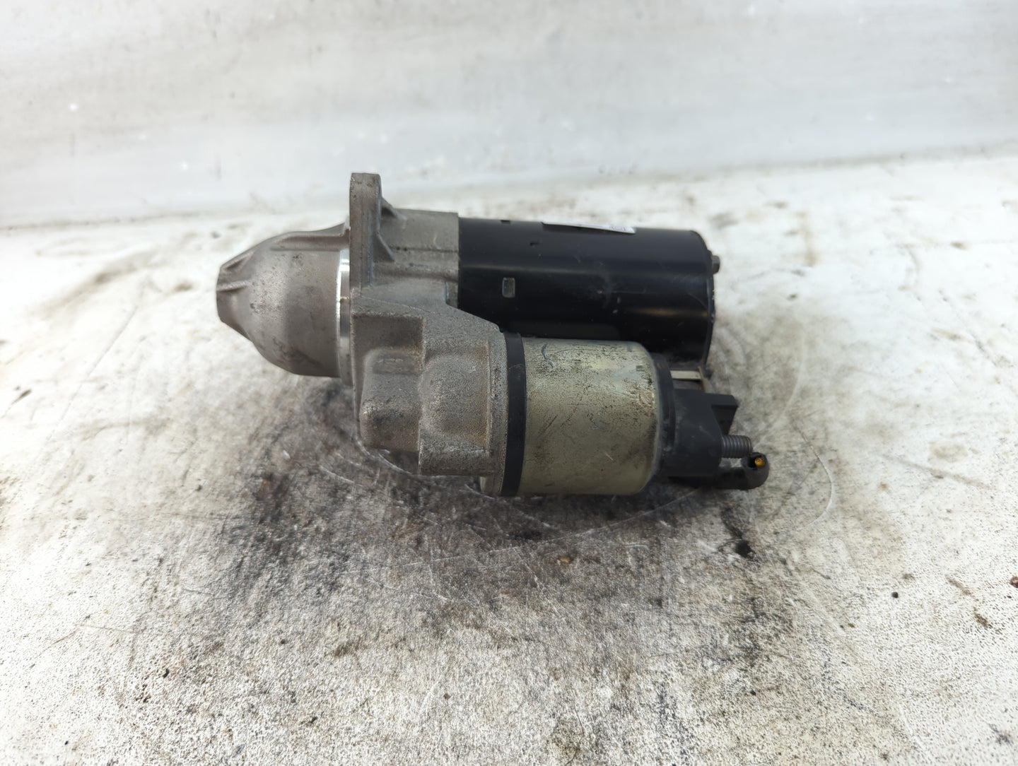 2014-2021 Buick Encore Car Starter Motor Solenoid OEM P/N:55 578 921 Fits Fits 2014 2015 2016 2017 2018 2019 2020 2021 OEM U