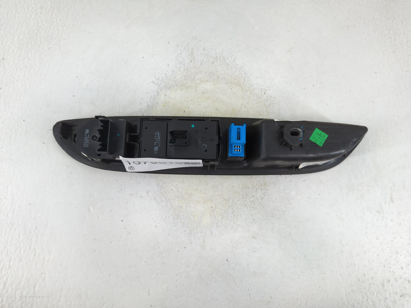 2013-2016 Buick Encore Master Power Window Switch Replacement Driver Side Left P/N:95025518-600R Fits Fits 2013 2014 2015 20