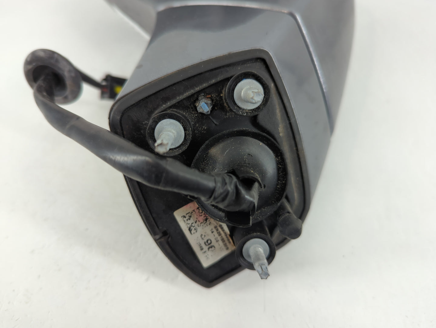 2014-2016 Buick Encore Driver Side View Mirror - Left Door Mirror OEM Used - Oemusedautoparts1.com
