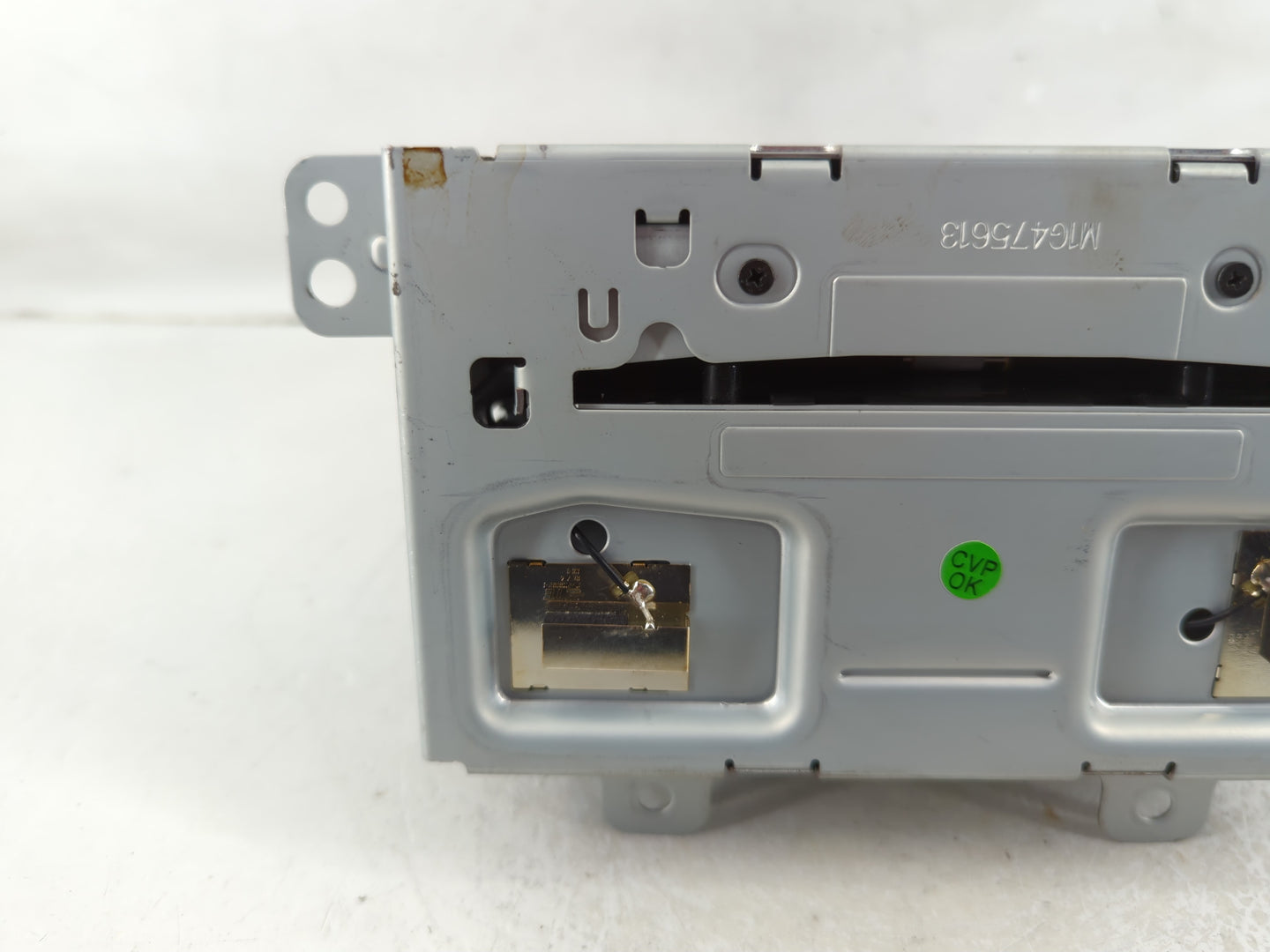 2013-2014 Buick Encore Radio AM FM Cd Player Receiver Replacement P/N:23172122 Fits Fits 2013 2014 OEM Used Auto Parts - Oem