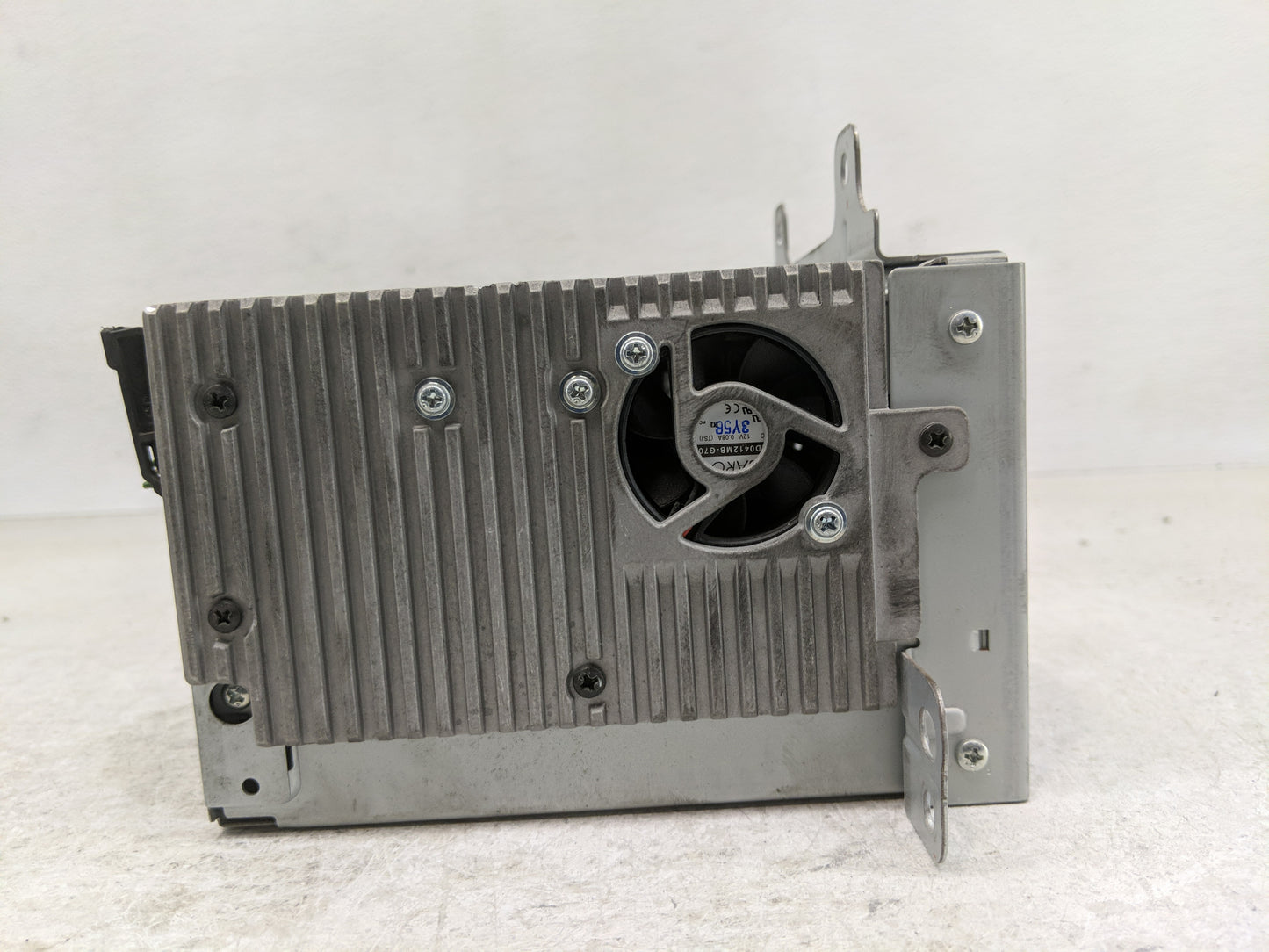 2013-2014 Buick Encore Radio AM FM Cd Player Receiver Replacement P/N:23206821 Fits Fits 2013 2014 OEM Used Auto Parts - Oem