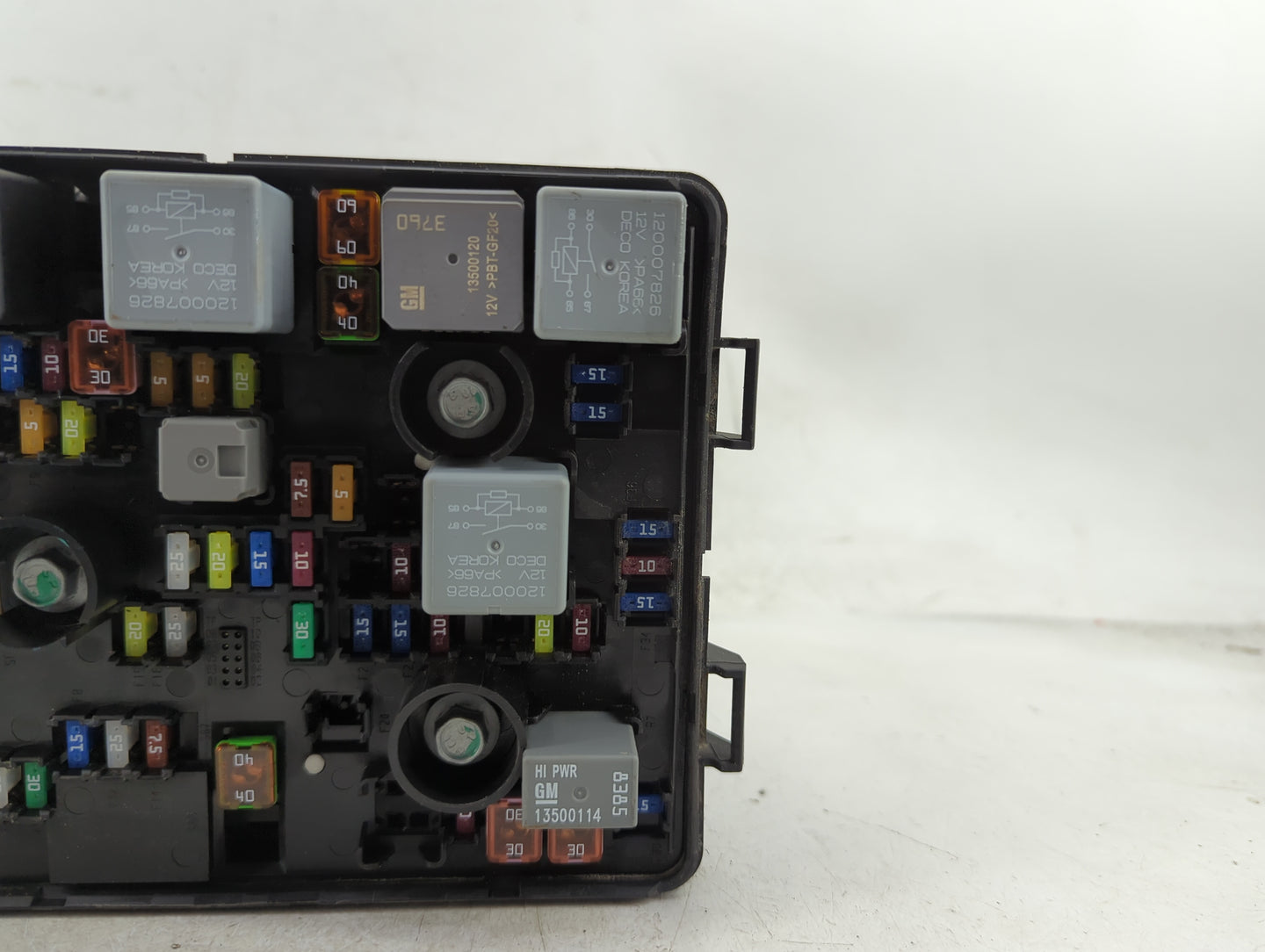 2013-2014 Buick Encore Fusebox Fuse Box Panel Relay Module P/N:95131337 Fits Fits 2013 2014 OEM Used Auto Parts - Oemusedaut