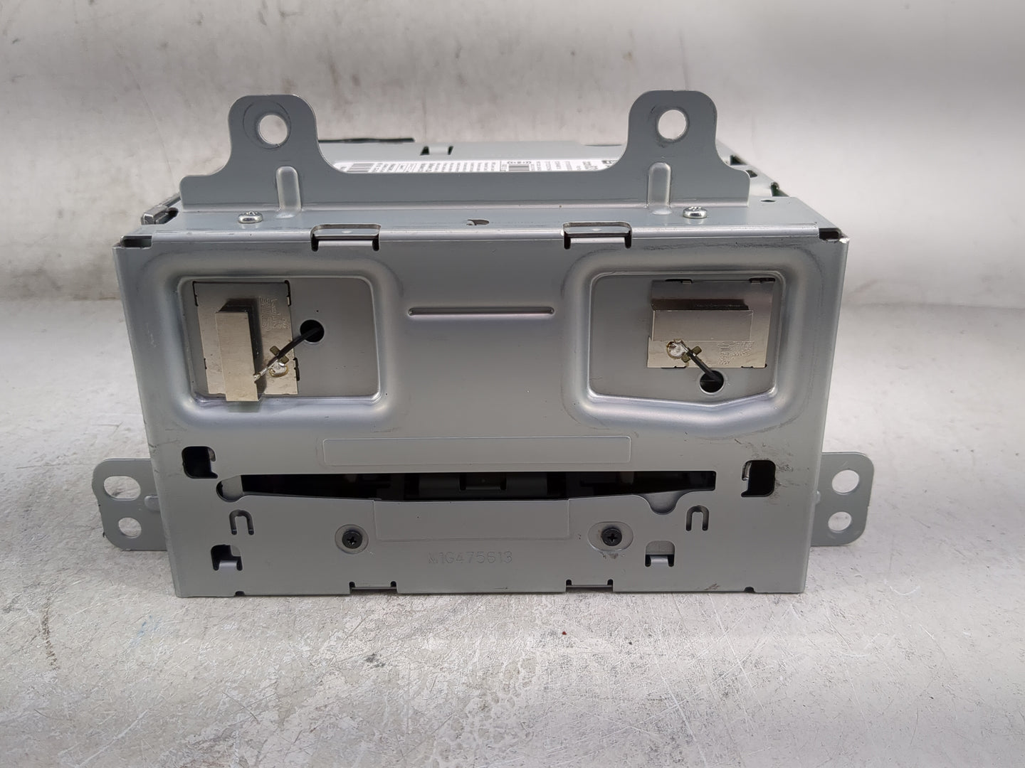 2013-2014 Buick Encore Radio AM FM Cd Player Receiver Replacement P/N:23208317 Fits Fits 2013 2014 OEM Used Auto Parts - Oem